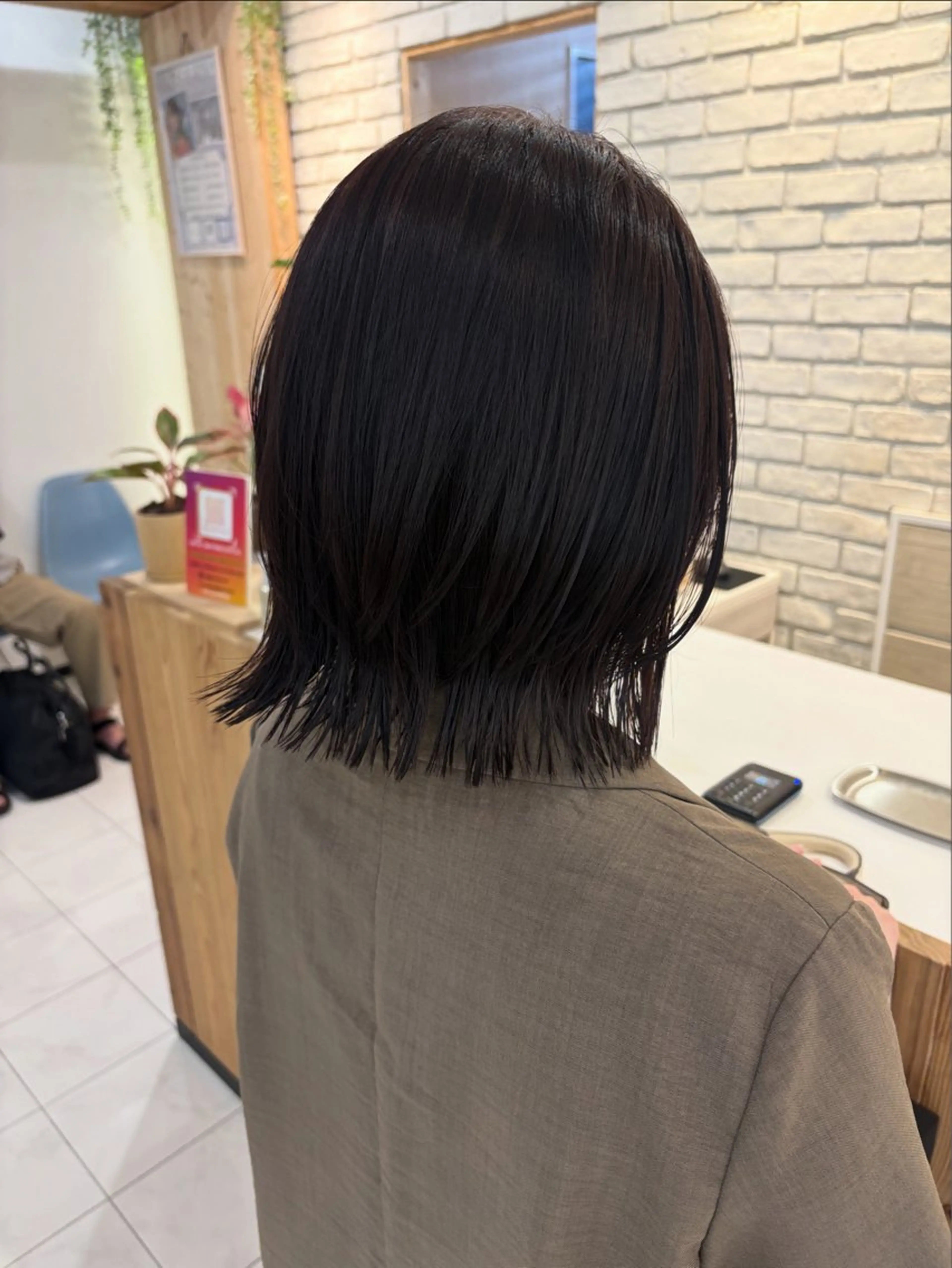 ショート ボブレイヤー ボブ レイヤーカット カット ヘアカラー くびれヘア/レイヤー カット/ユウカのヘアスタイル