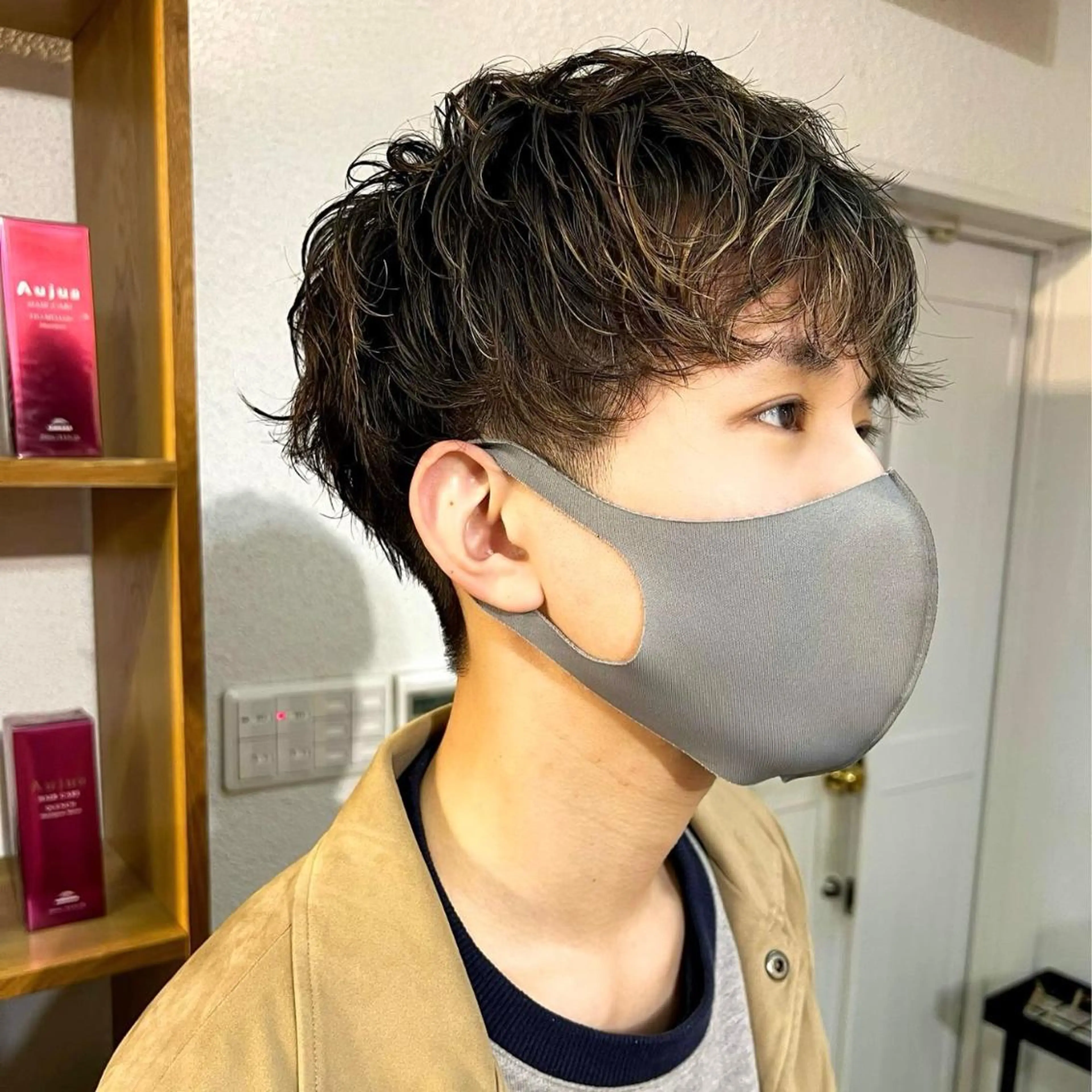 カラー パーマ メンズ メンズハイライト メンズパーマ ハイライトカラー スパイラルパーマ カット ヘアカラー パーマ 韓国ヘア /男女❄️ 細江 美紅のヘアスタイル