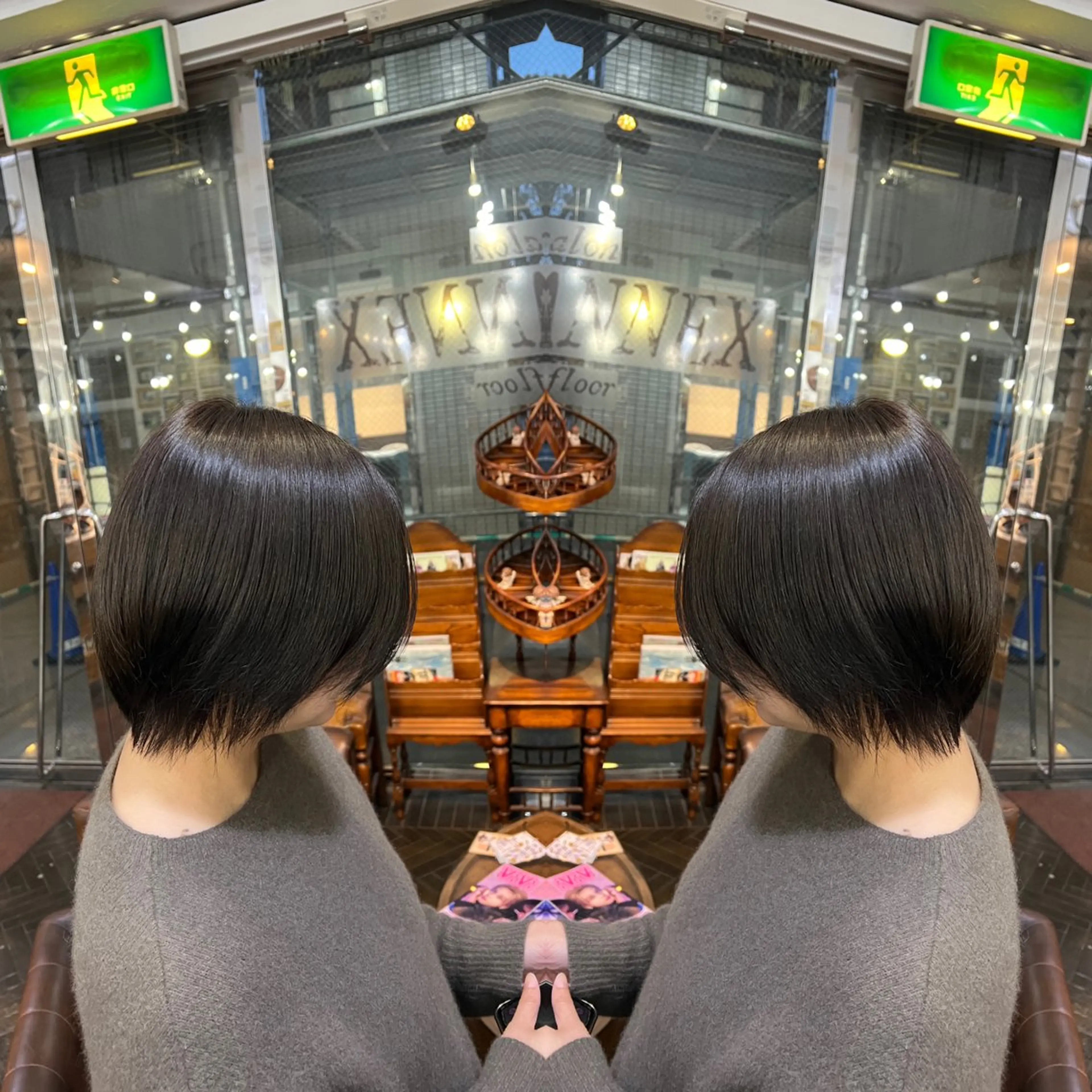 ショート カラー レイヤー/ボブ/ ミニボブ/AOIのヘアスタイル