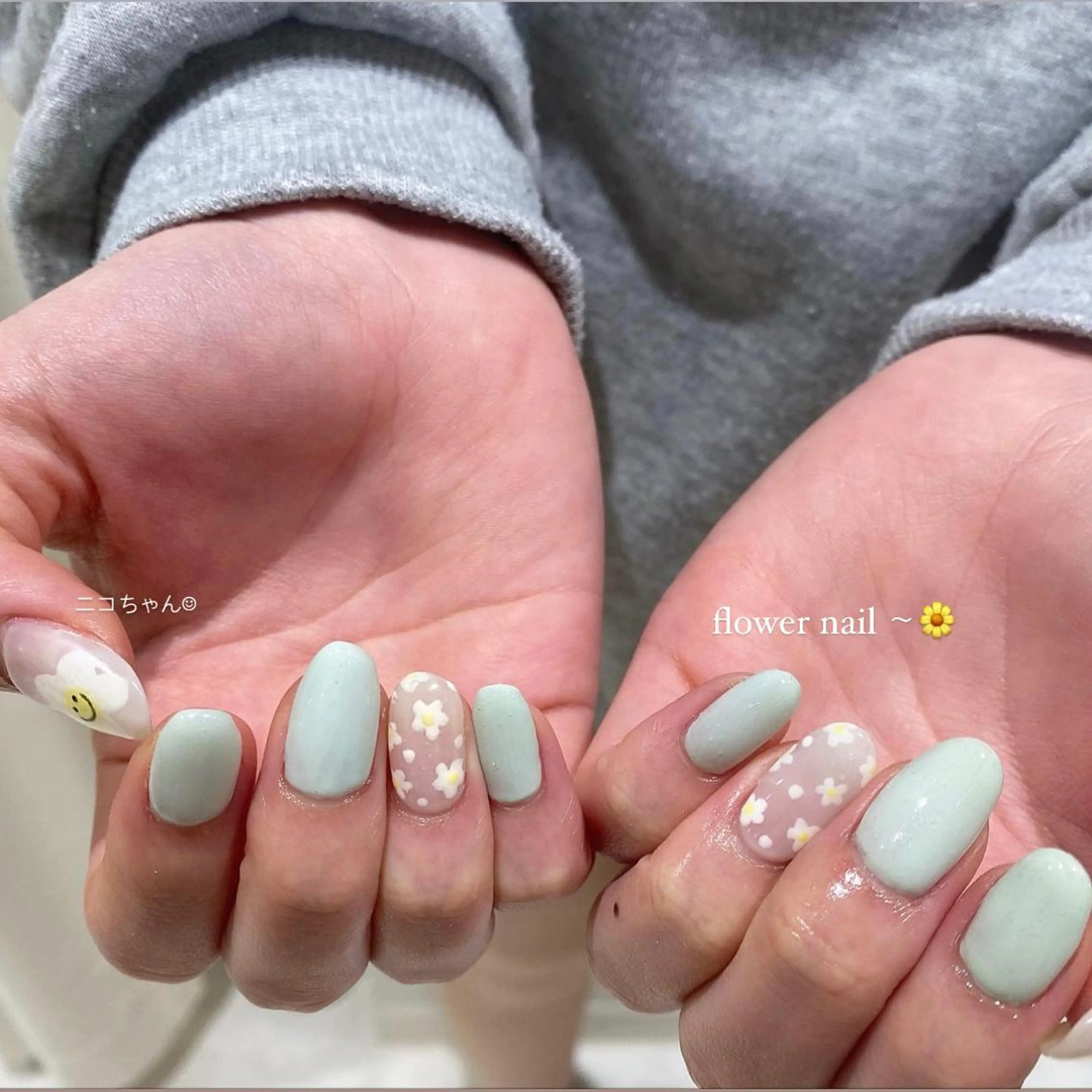 ネイル フラワーネイル PLATINUM   DOLL【プラチナムドール】所属・ひろこ eyelist🎀のマツエク・マツパデザイン