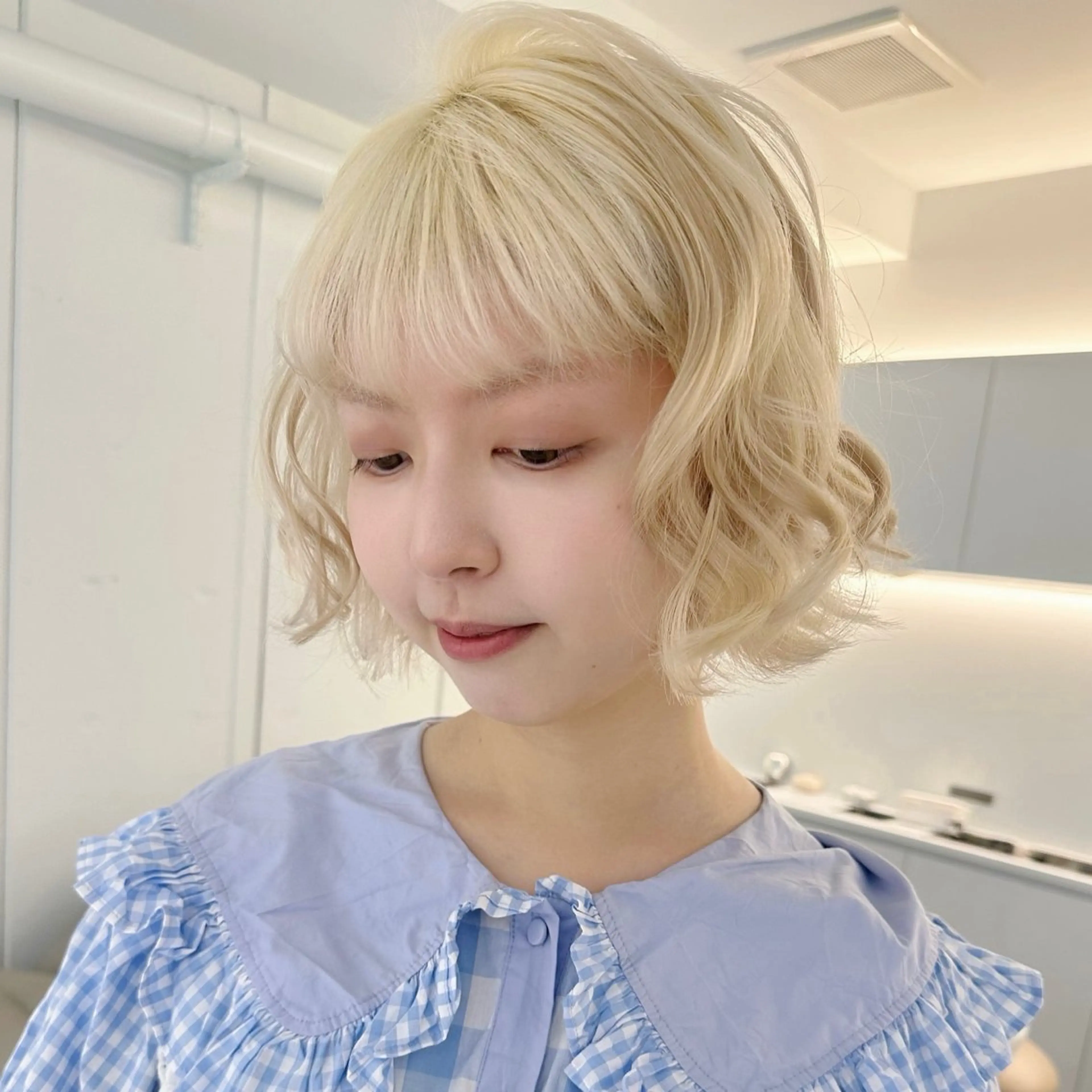 ショート カラー カット ヘアカラー 上品モテハイトーン chiakiのヘアスタイル