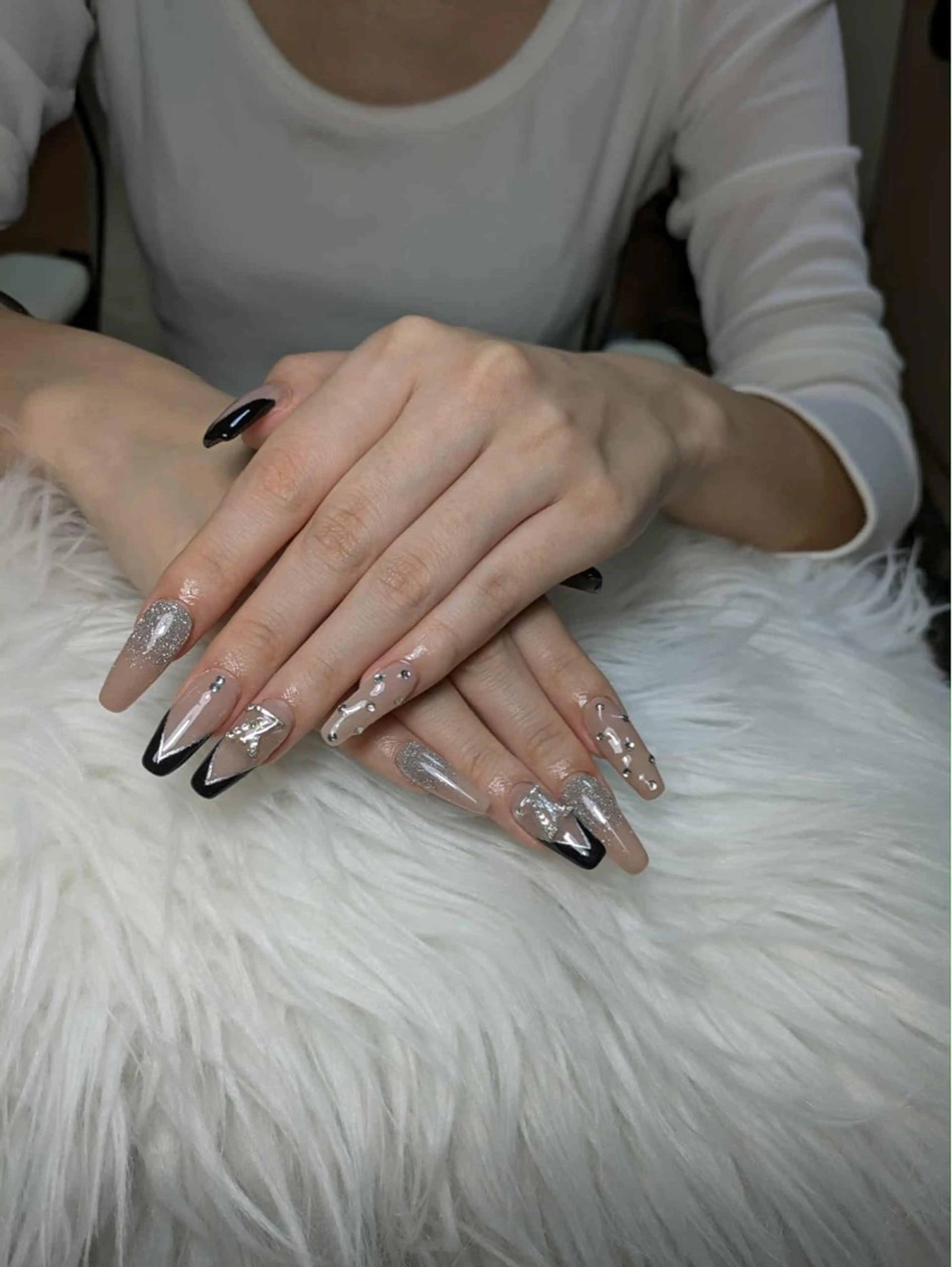 ネイル Queen Nail 柏店　クイーンネイルのネイルデザイン