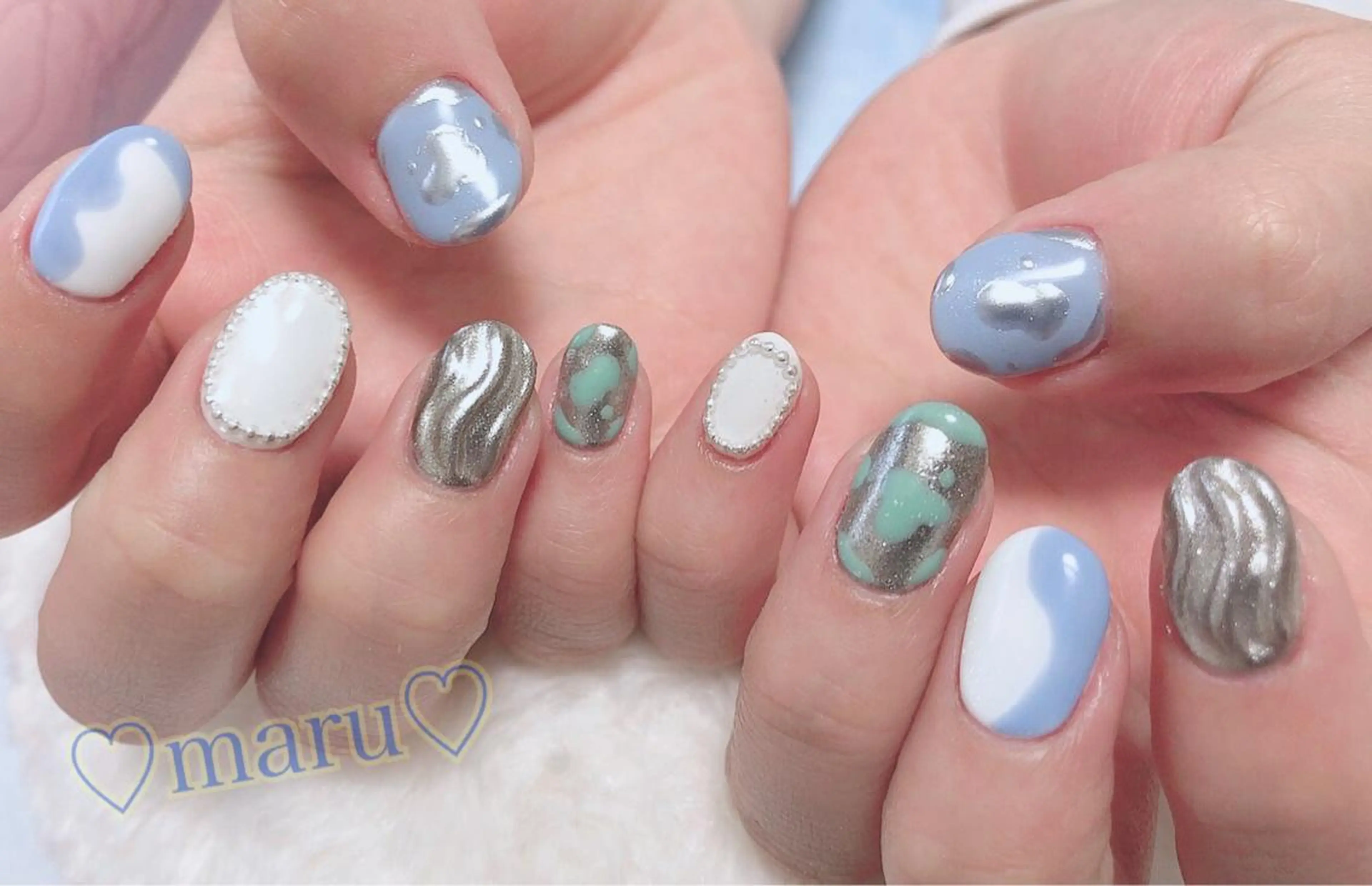 ネイル ハンドネイル フットネイル まるみ ♡のネイルデザイン