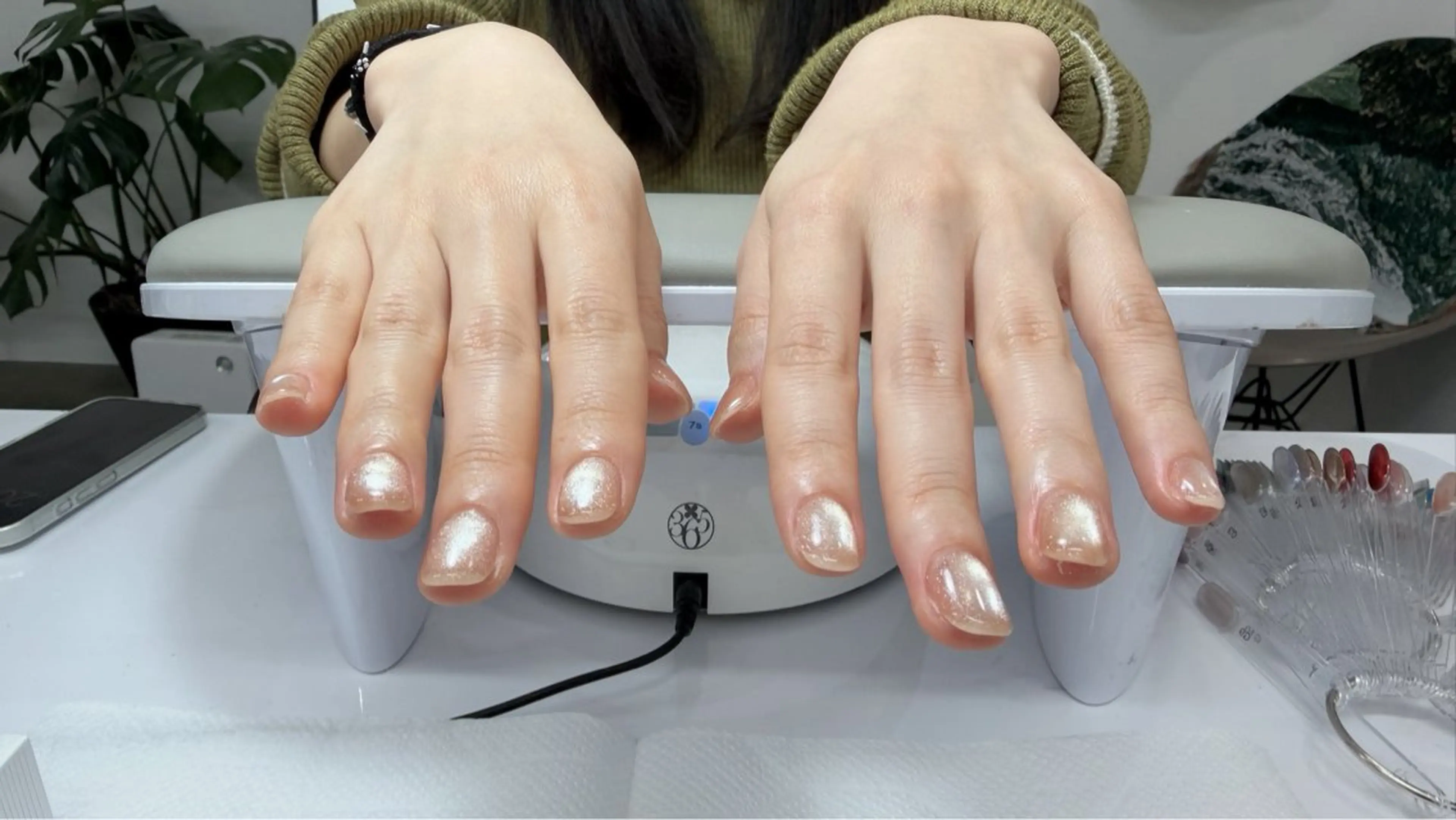 ネイル マグネットネイル marl　表参道店（旧：unil -Msisnailsalon-【ニル】）所属・Maaya nail🫧のネイルデザイン