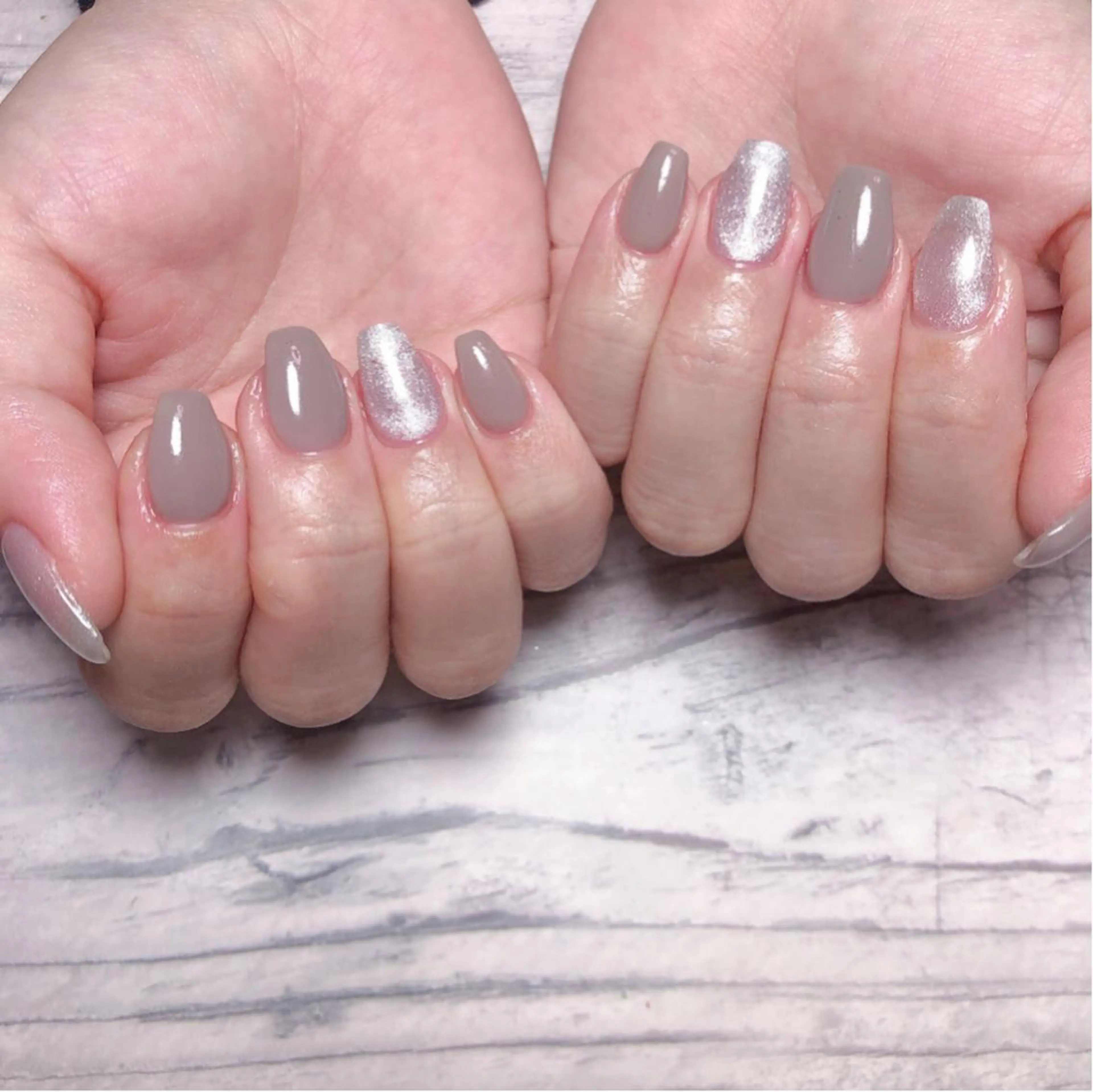 ネイル マグネットネイル 個室ネイルサロンDolly  Girl〜ドーリーガール〜所属・DollyGirl KYOKOのネイルデザイン