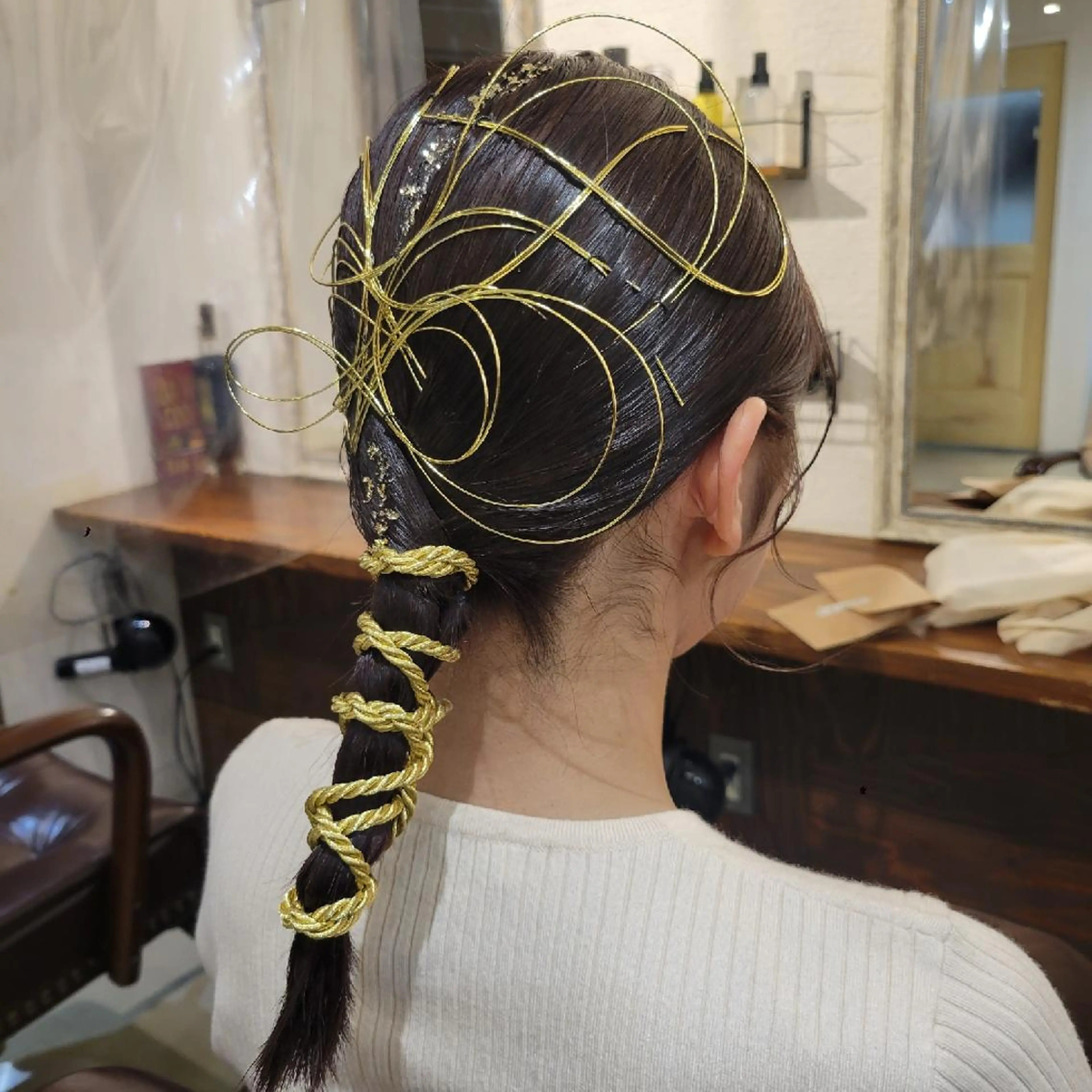 ヘアアレンジ ヘアセット 🇰🇷透明感×ハイ トーン🌟tomoのヘアスタイル