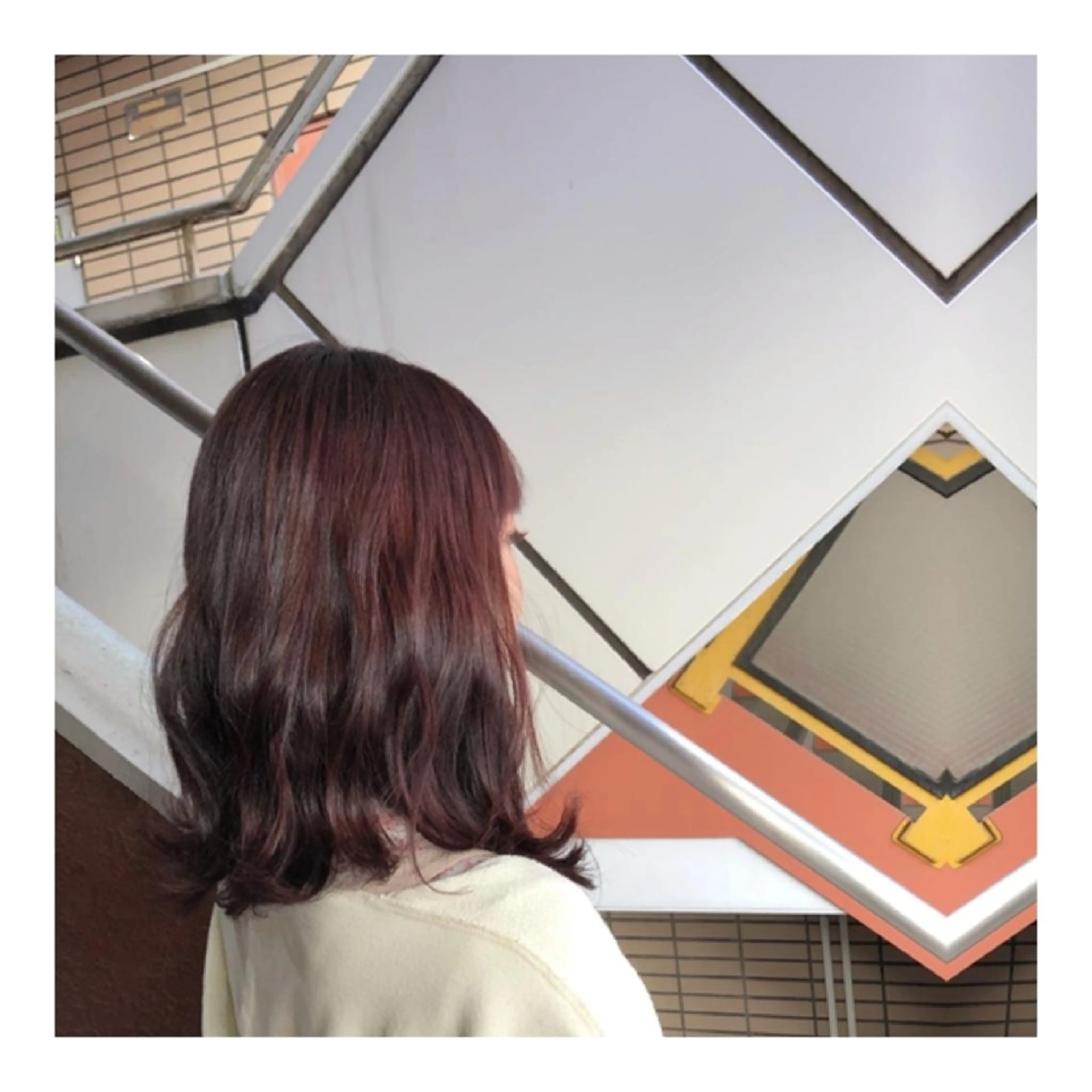 ミディアム カラー ヘアアレンジ ブリーチ 透明感カラー イルミナカラー ブリーチなしカラー ピンクカラー Joshua / 素髪改善のヘアスタイル