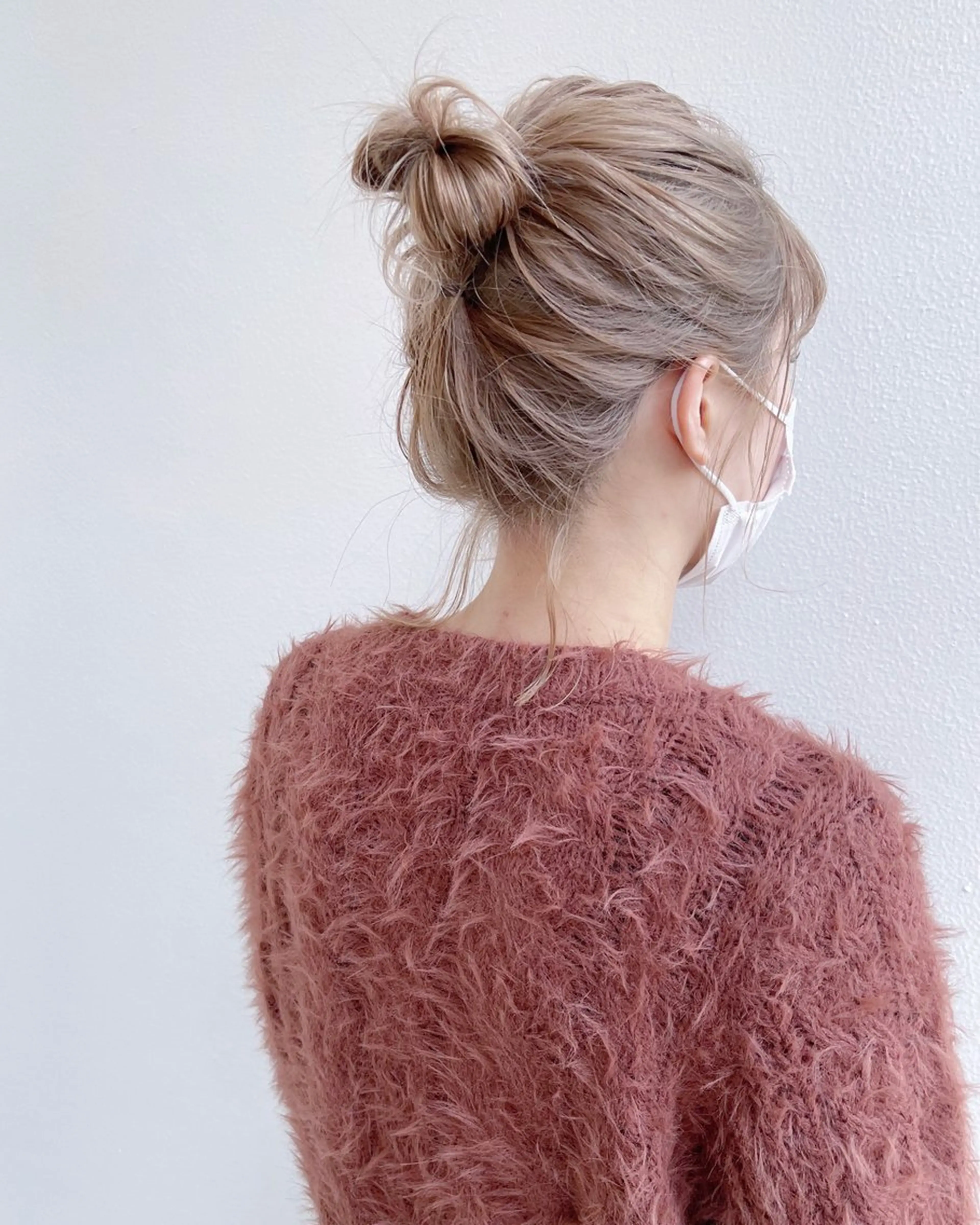 セミロング カラー ベージュカラー ミルクティーベージュ ヘアカラー トリートメント AiM 大名　似合わせカットのヘアスタイル