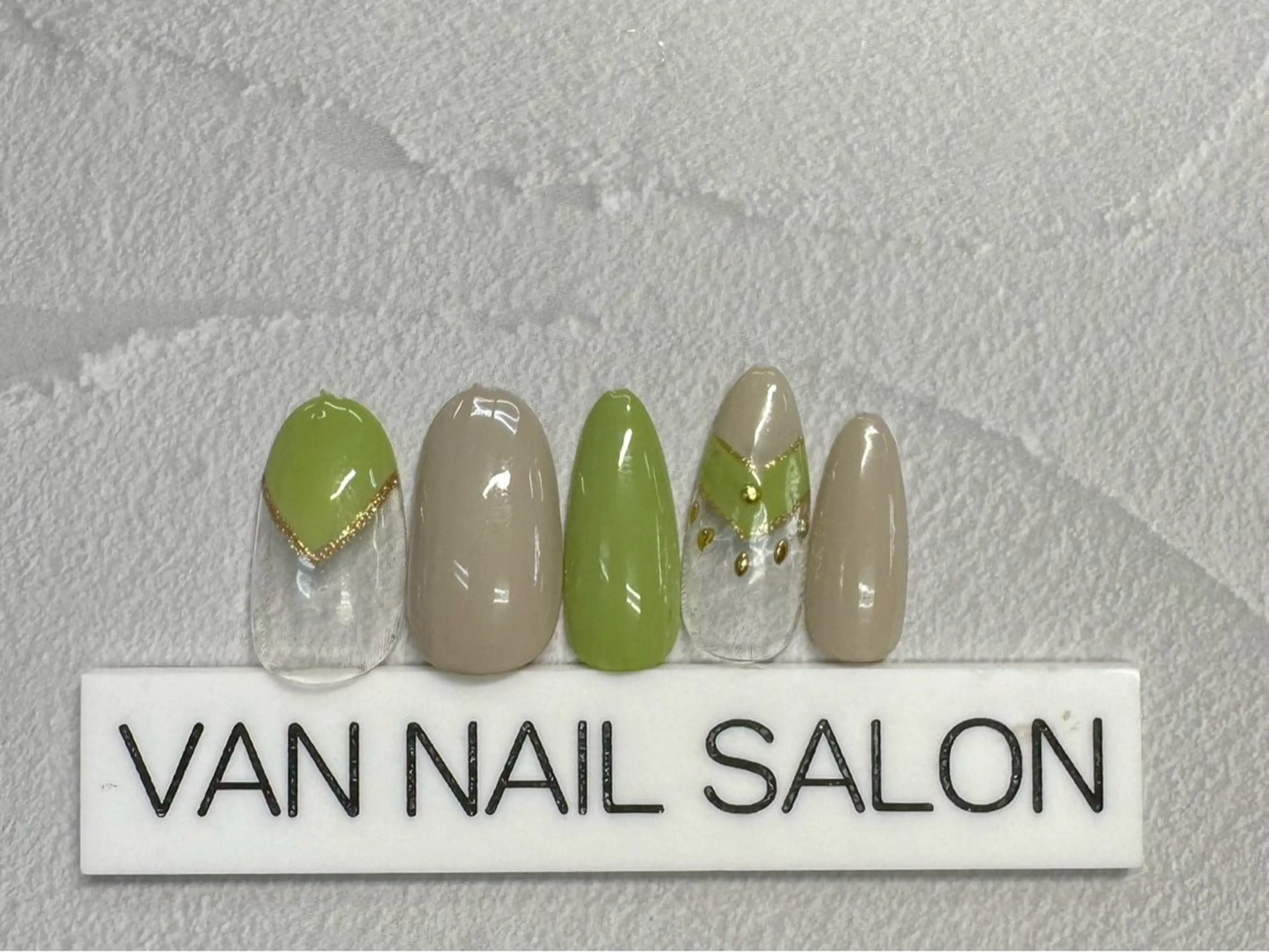 ネイル ハンドネイル Van Nail Salonのネイルデザイン