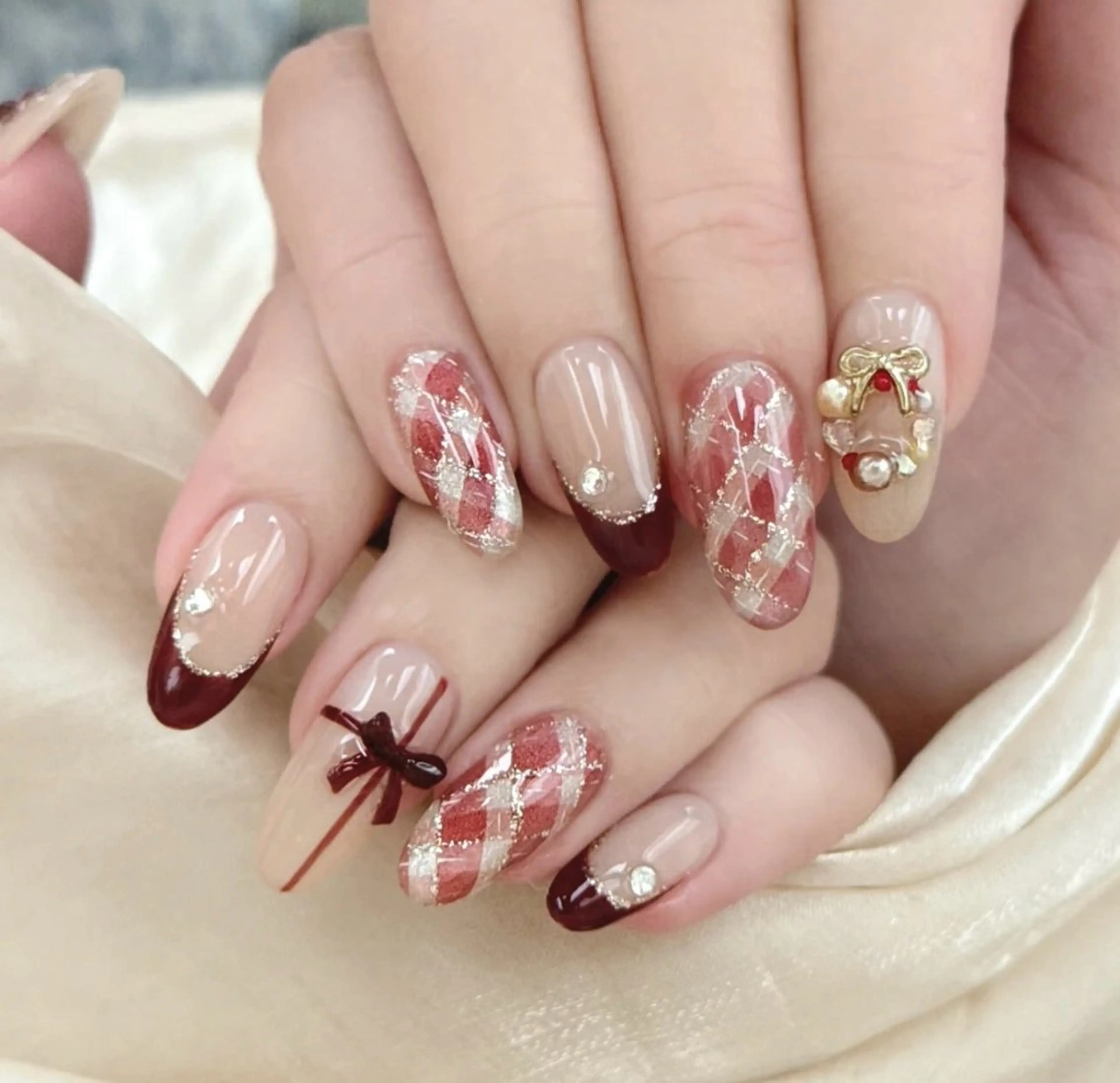 ネイル ハンドネイル NiNa ビューティーサロン所属・Ni Naのネイルデザイン