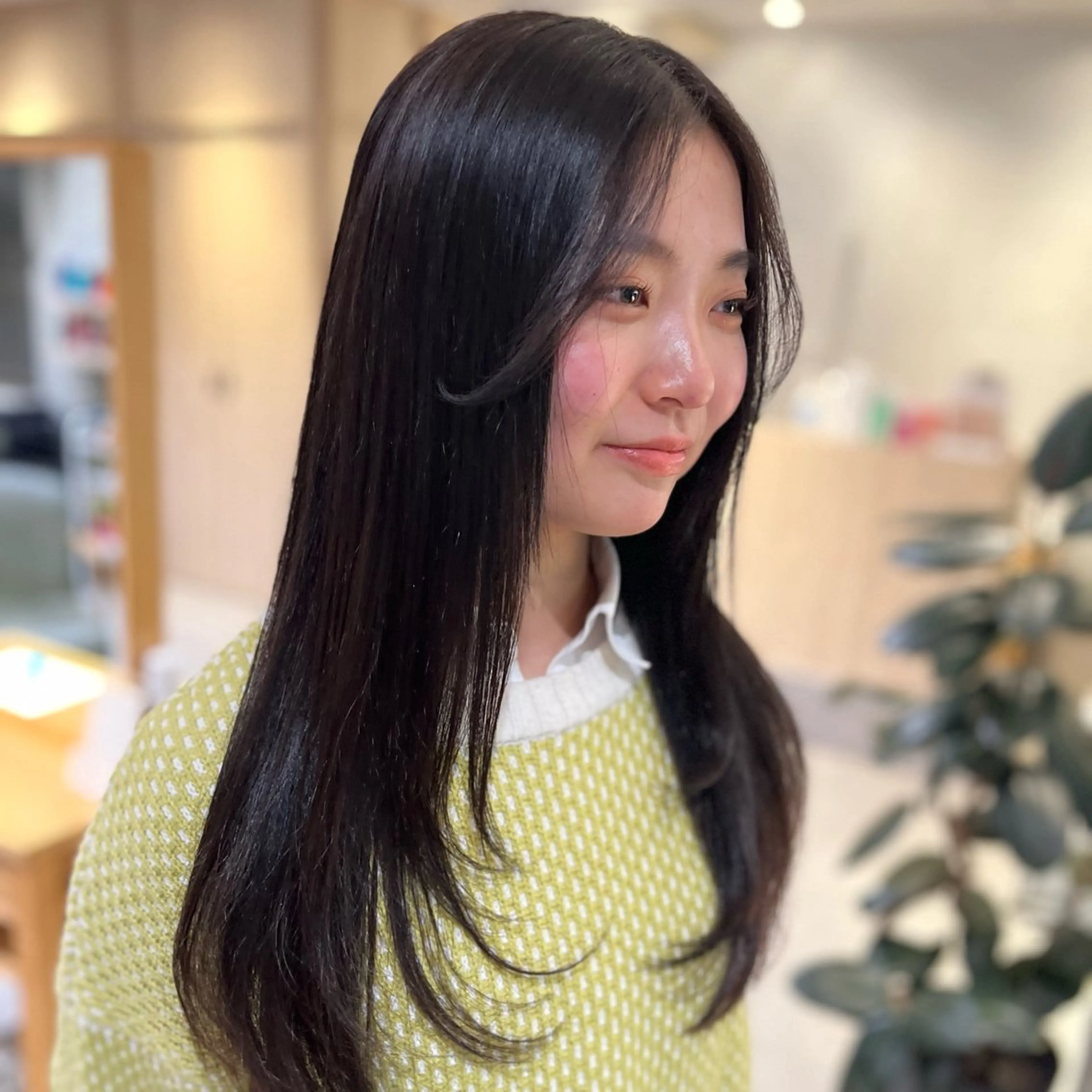 《地毛風が人気！！》暗髪カラー🩶の写真