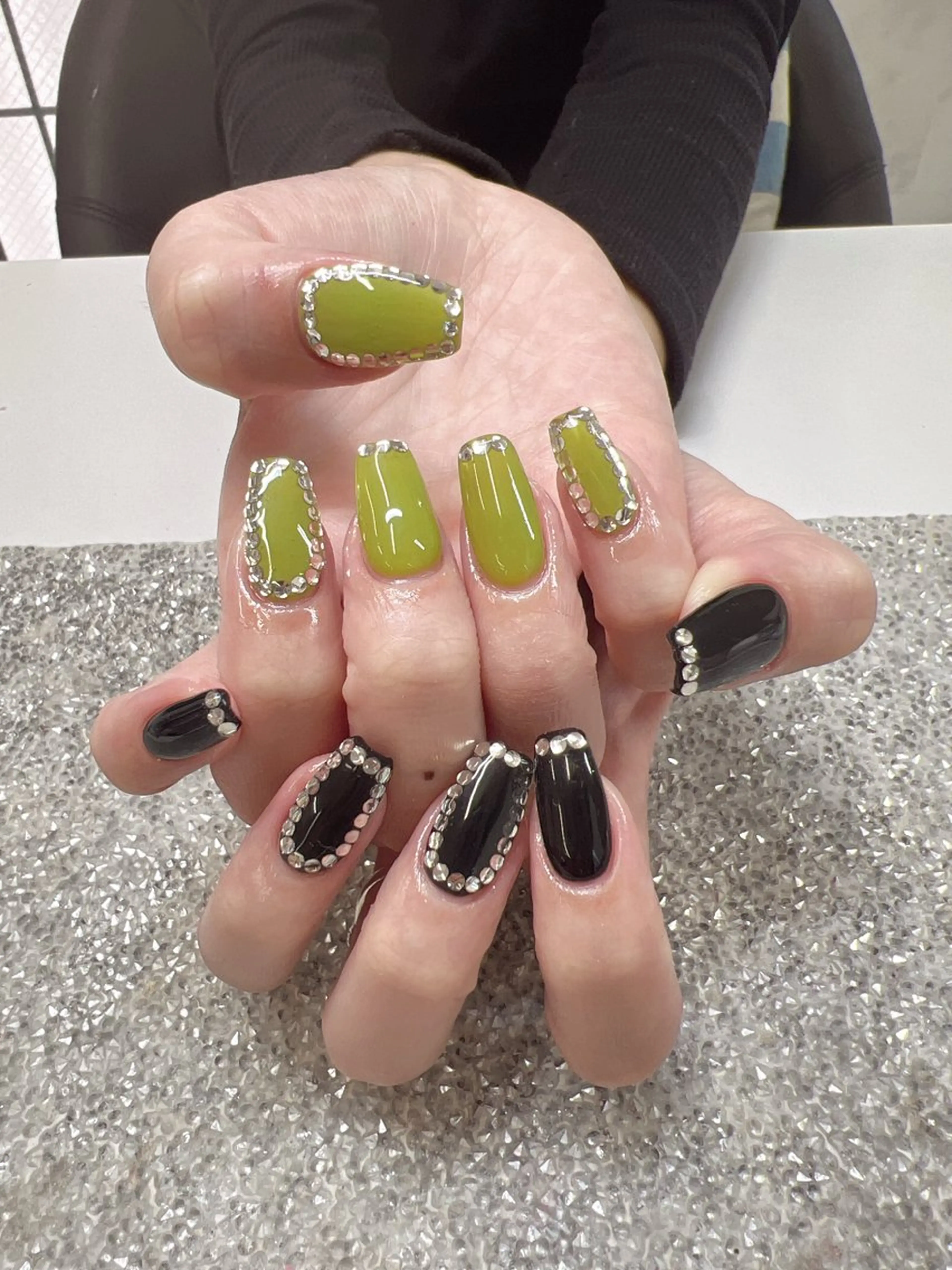 ネイル Guarendo錦糸町店所属・ガレンドウ 白澤 愛子のネイルデザイン