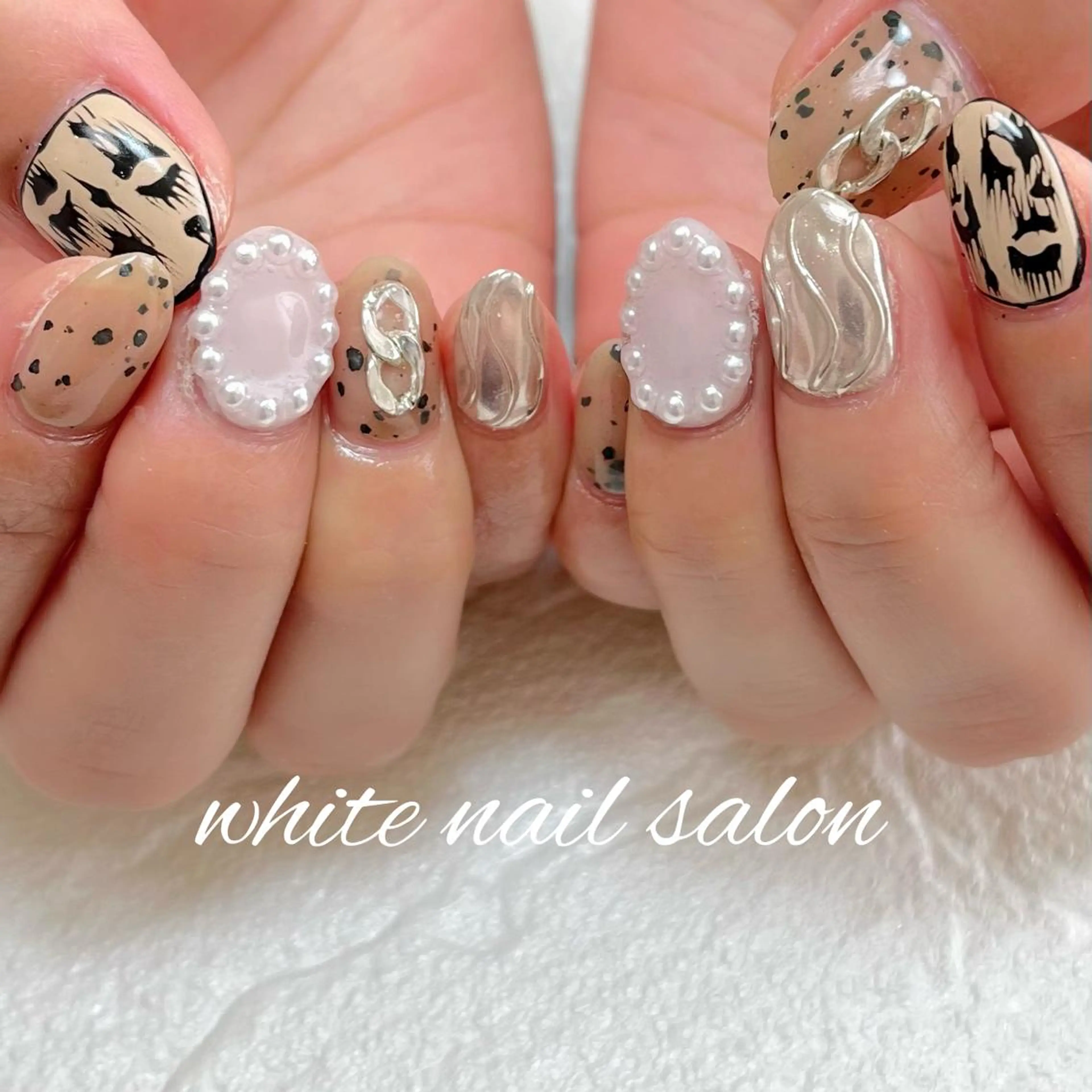 ネイル フットネイル ジェルネイル ハードジェル ラメ(グリッター) 持ち込み ハンドネイル white nail salonのネイルデザイン