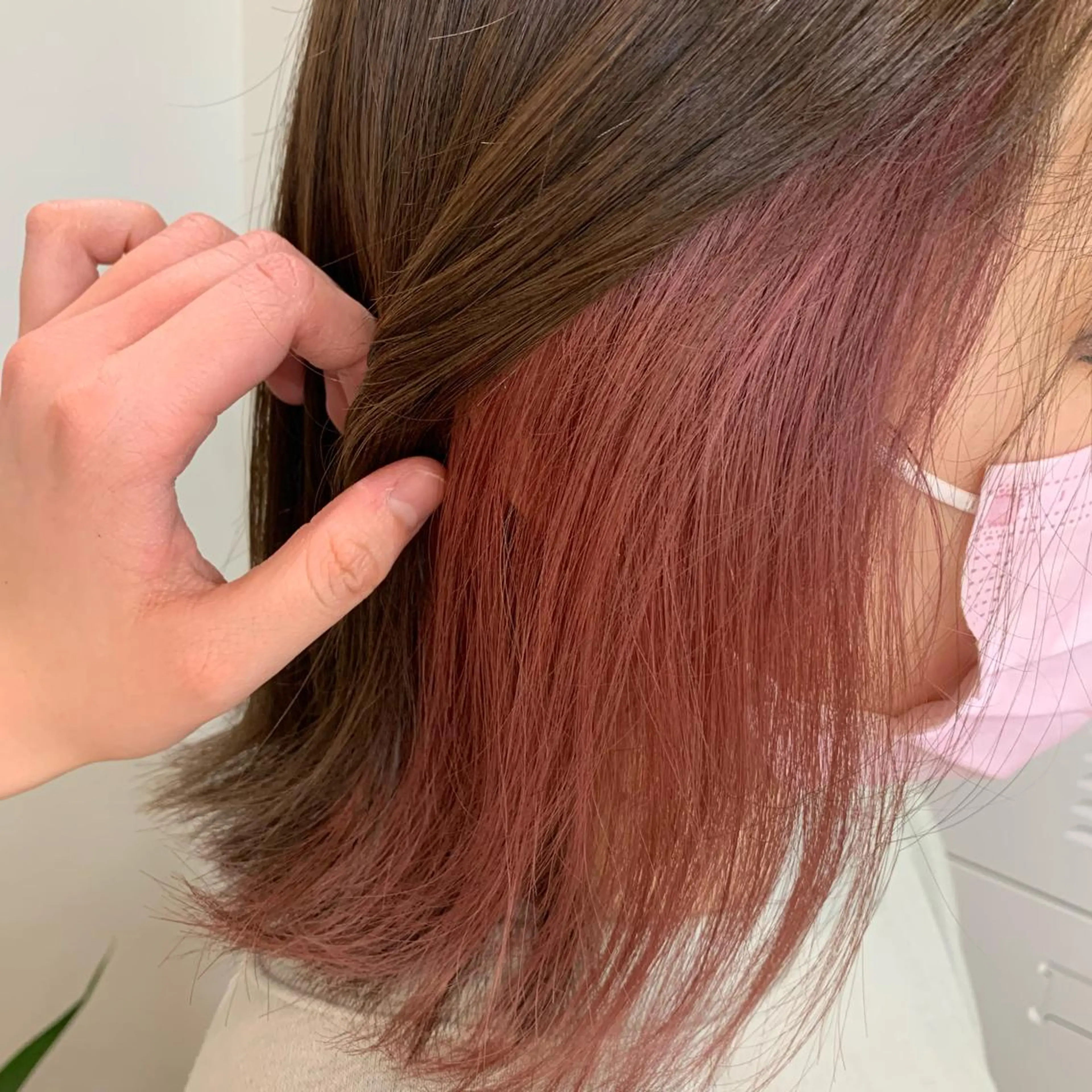 カラー 齊藤 来美のヘアスタイル