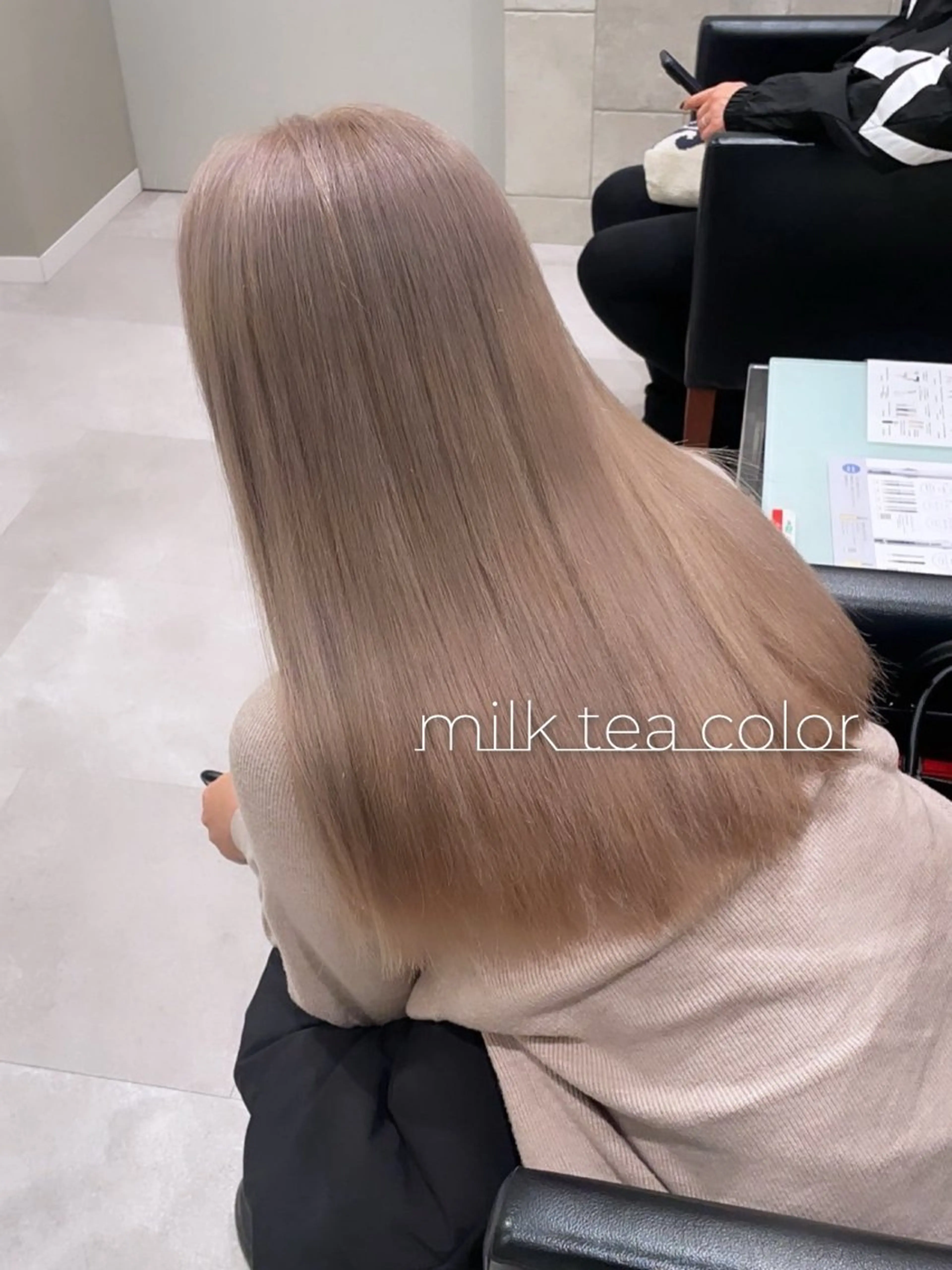 ロング カラー ブリーチ ヘアカラー ハイトーン/カラー /ウルフ/RENAのヘアスタイル