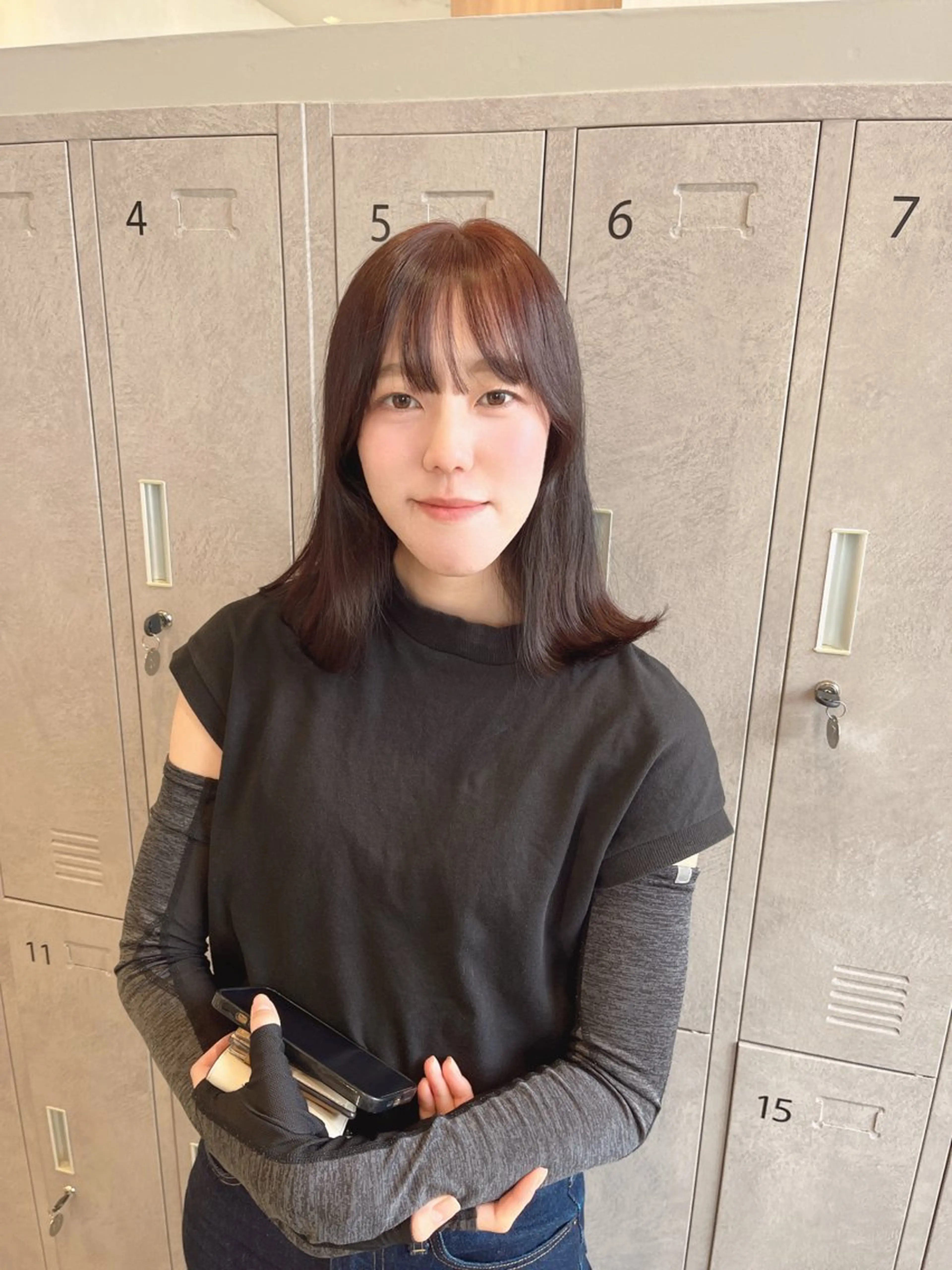 カラー 斉藤 果音のヘアスタイル