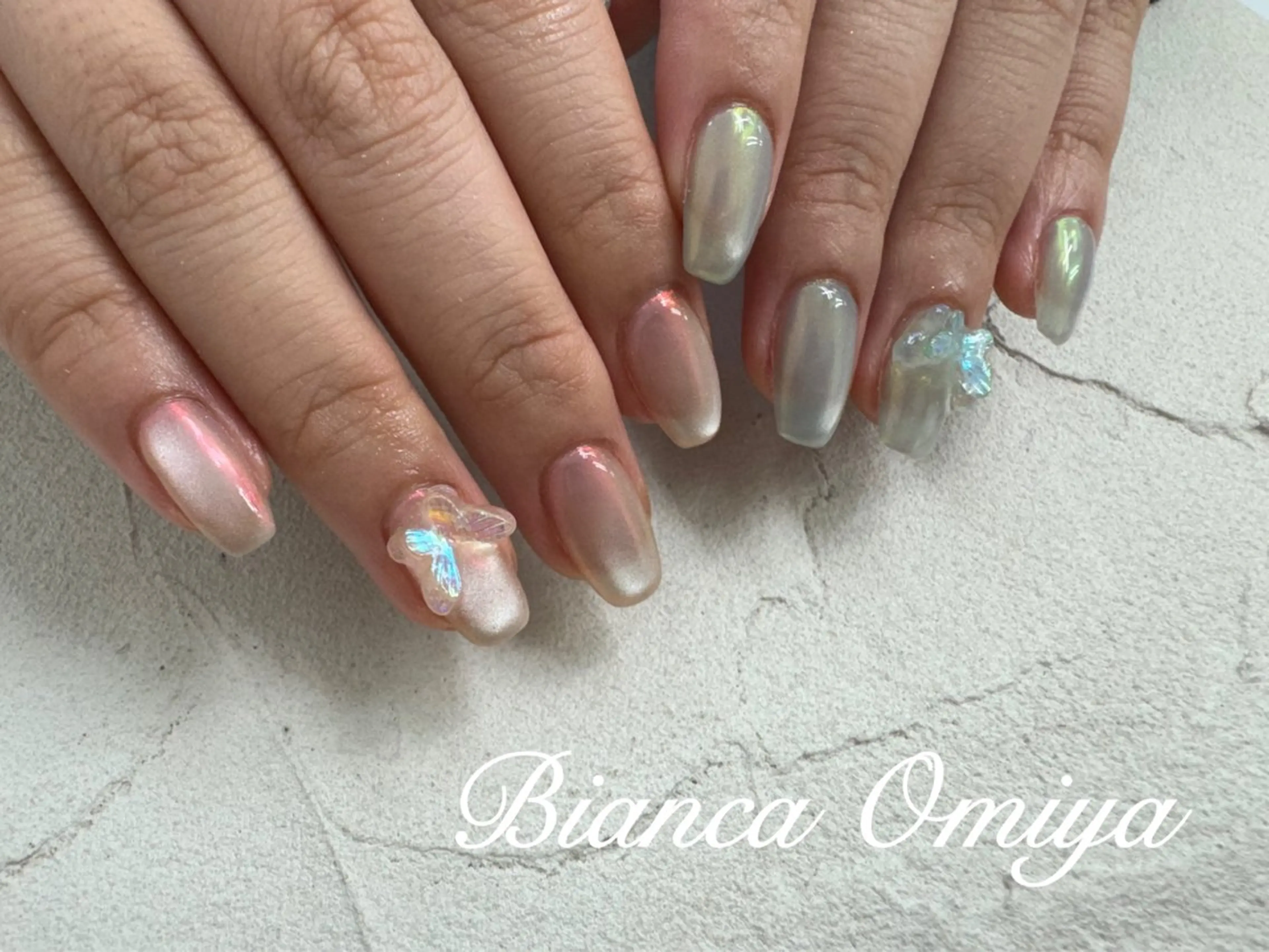 ネイル 岩松 沙耶のネイルデザイン