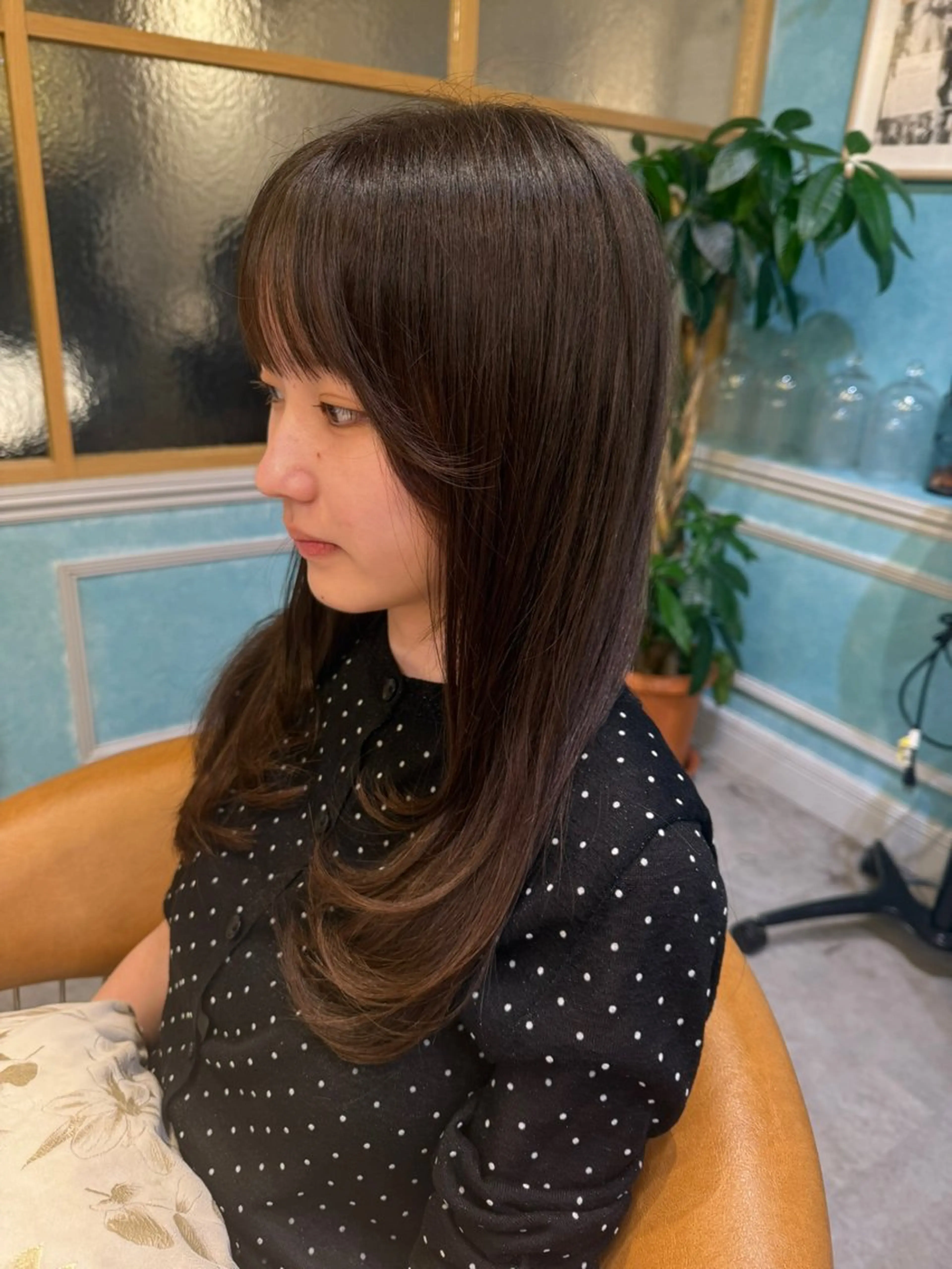 セミロング カット rina韓国ヘア 透明感カラーのヘアスタイル