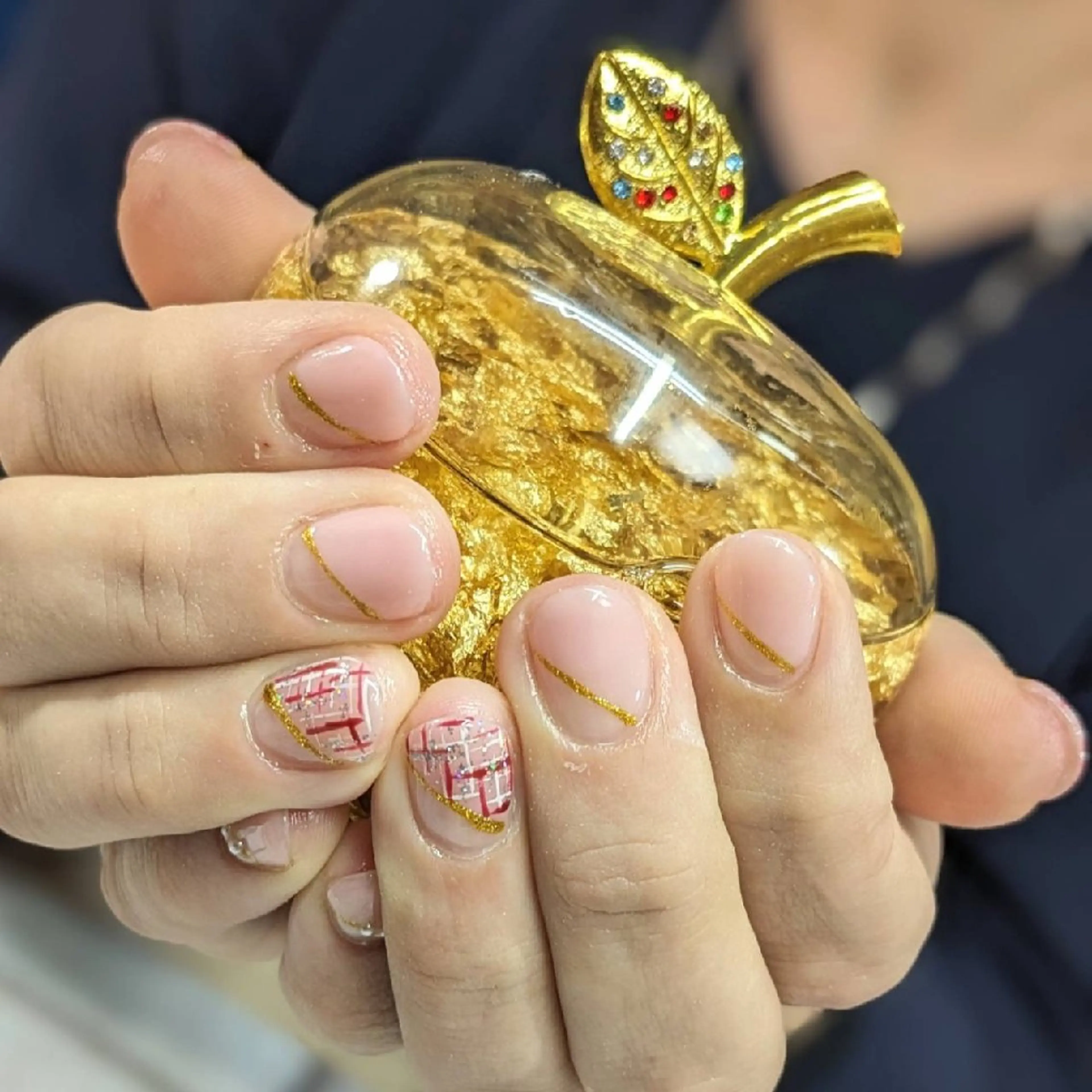 ネイル フレンチネイル ピンク ハンドネイル ネイルサロンベルティ .keikoのネイルデザイン