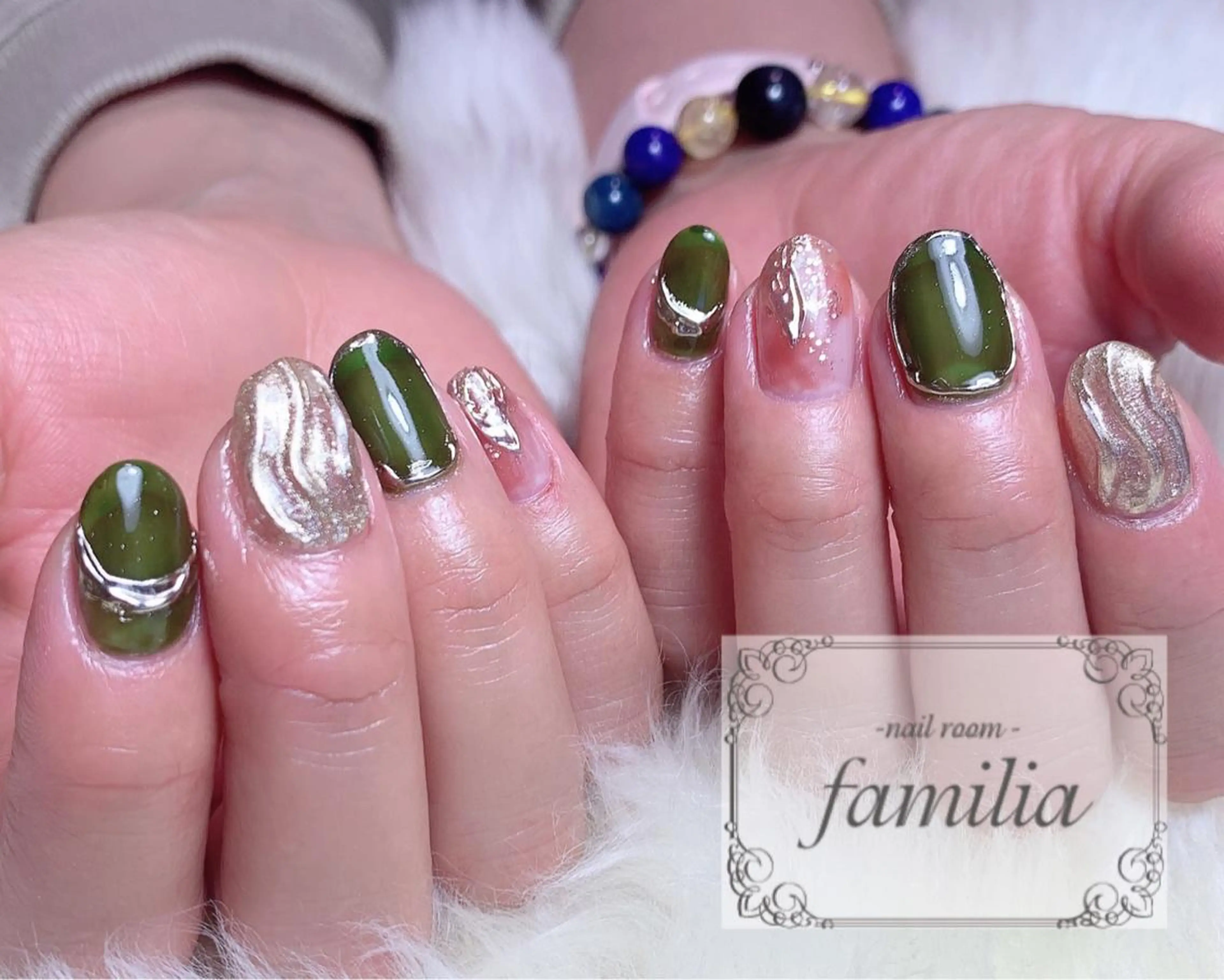 ネイル ハンドネイル -nailroom- familiaのネイルデザイン