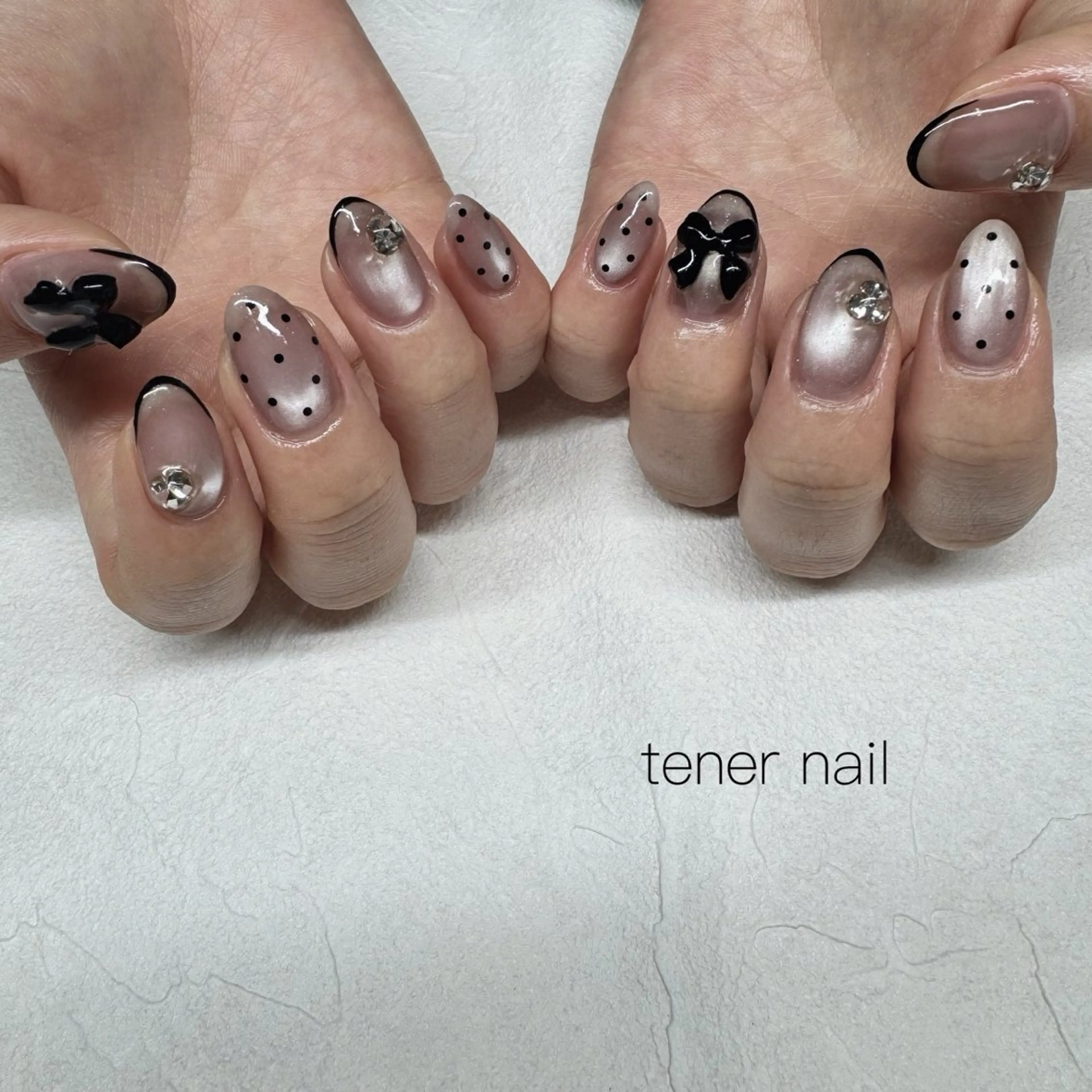 ネイル ドット リボン ハンドネイル tener  nail  テネルネイル所属・テネルネイル tener nailのネイルデザイン