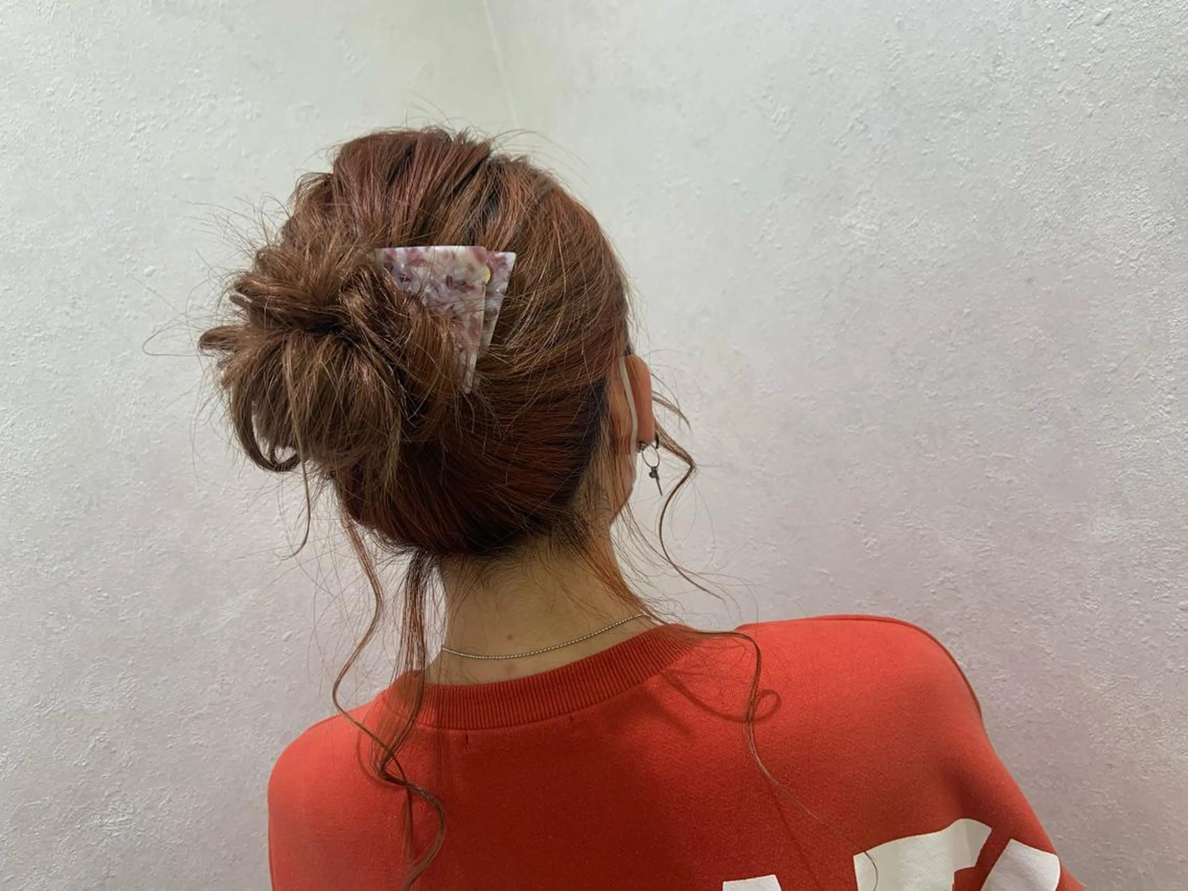 セミロング カラー パーマ ヘアアレンジ ハイトーンカラー🤍 山下 優華のヘアスタイル