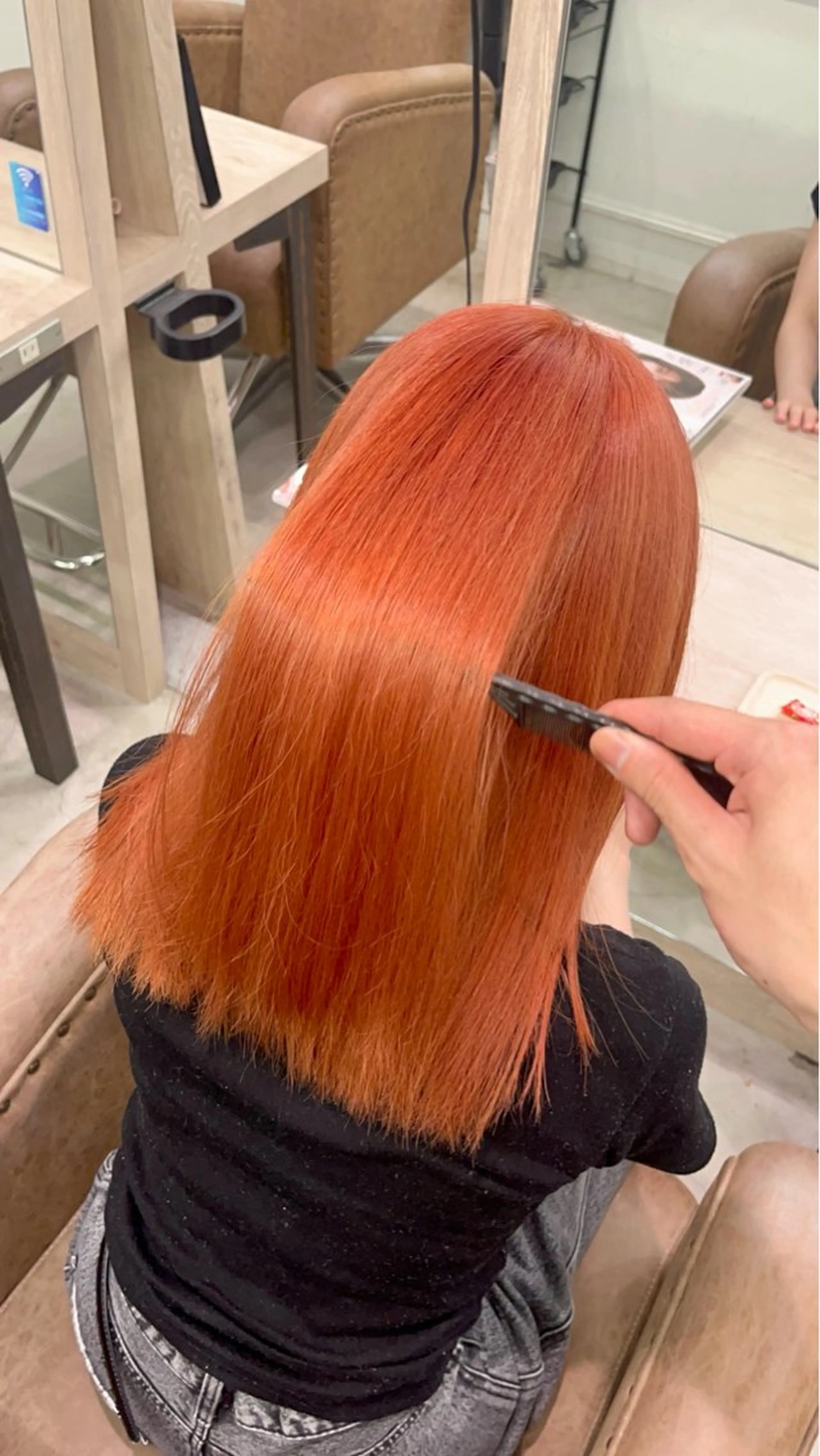 セミロング 髪質改善 HALO hair salon【ヘイロー】所属・暖色カラー🟥ショウ ✖️ウルフ&レイヤーのヘアスタイル