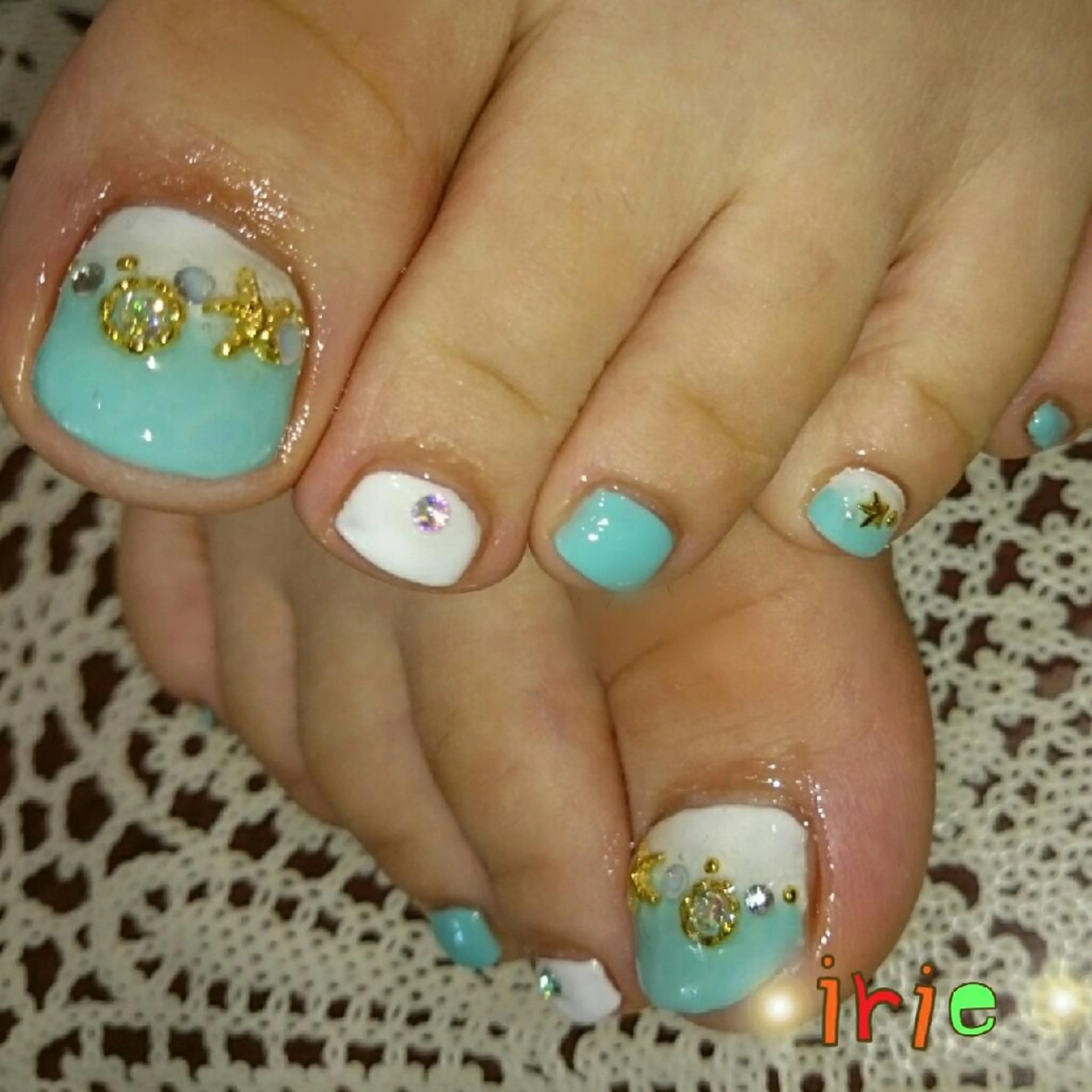 ネイル カラー パーマ ヘアアレンジ メンズ キッズ フットネイル ゴージャス Hair salon Irie所属・與儀 知佳のネイルデザイン