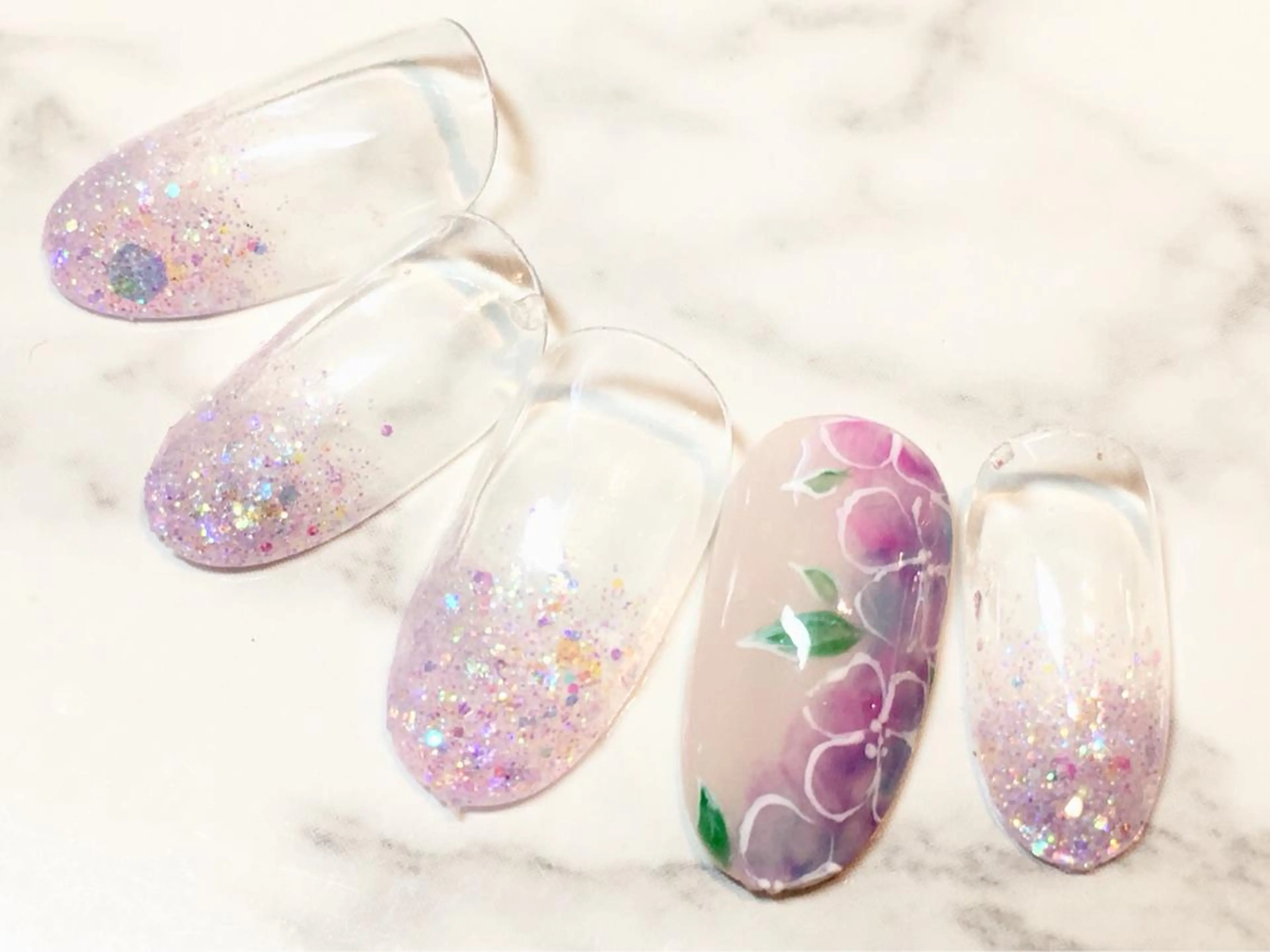 ネイル Aubel.nord_nail所属・Aubel.nord オーベルノールのネイルデザイン