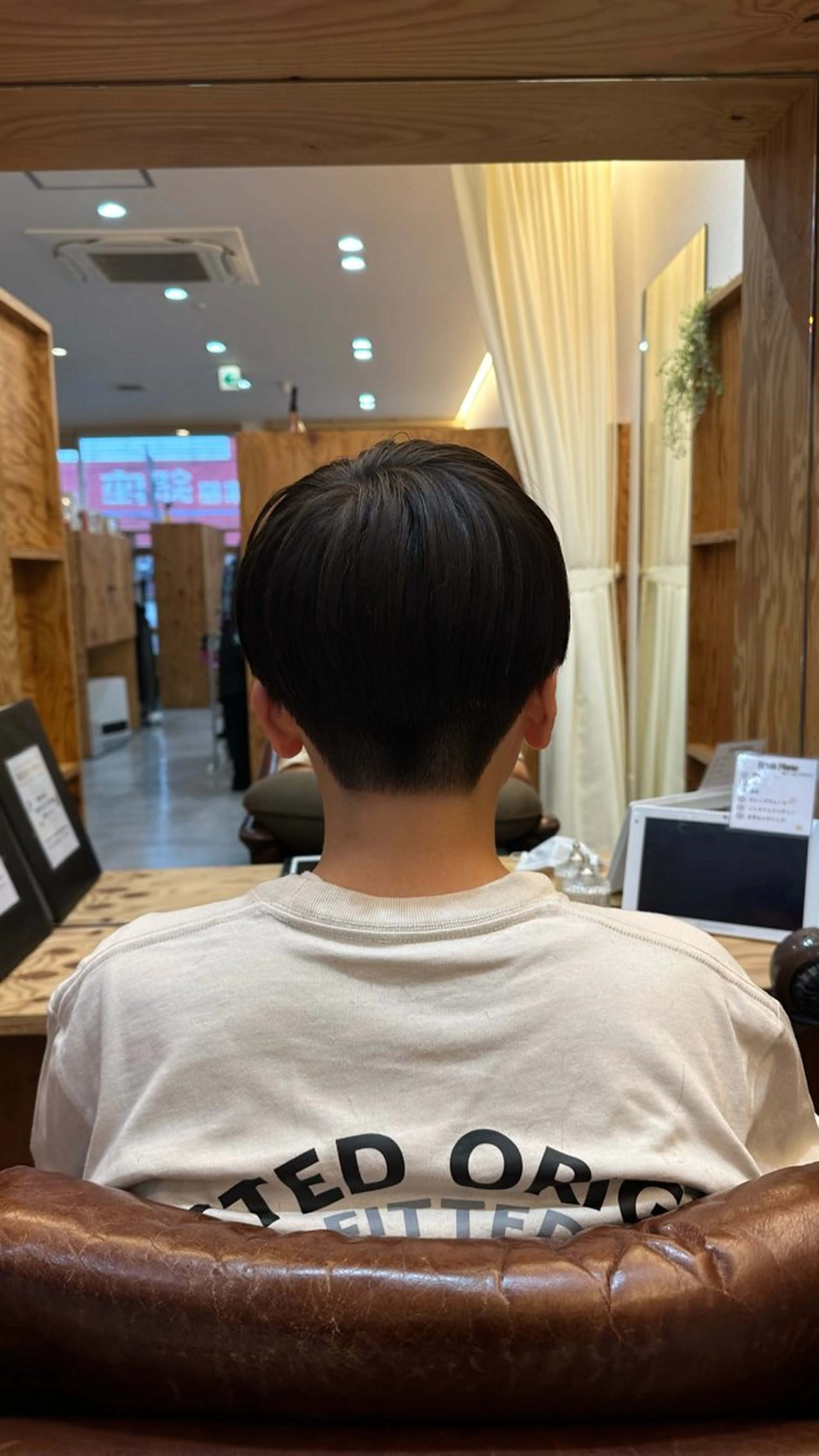 メンズ adorable 長谷川実夢のヘアスタイル