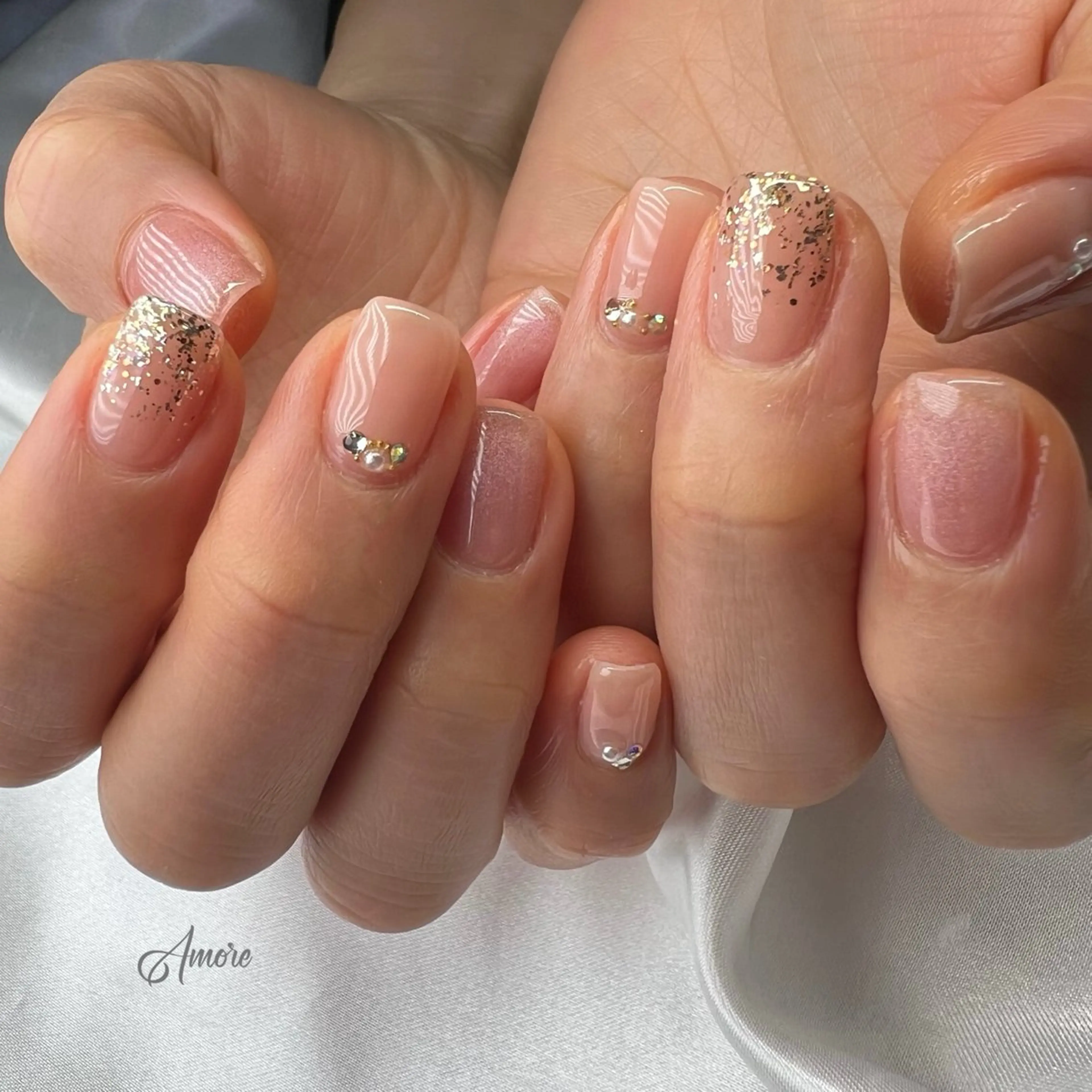 ネイル ジェルネイル キラキラネイル 韓国ネイル パラジェル You kyehwaのネイルデザイン