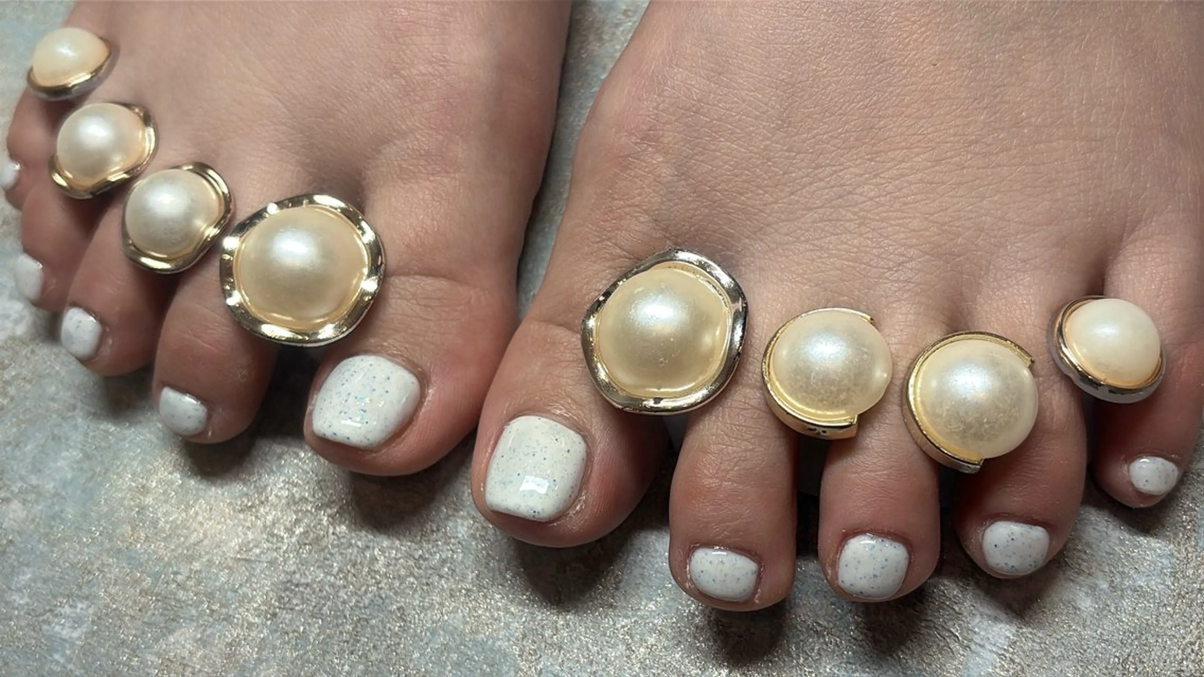 ネイル CoCoplus所属・mio 🌙͙𓍼 米泉店のネイルデザイン