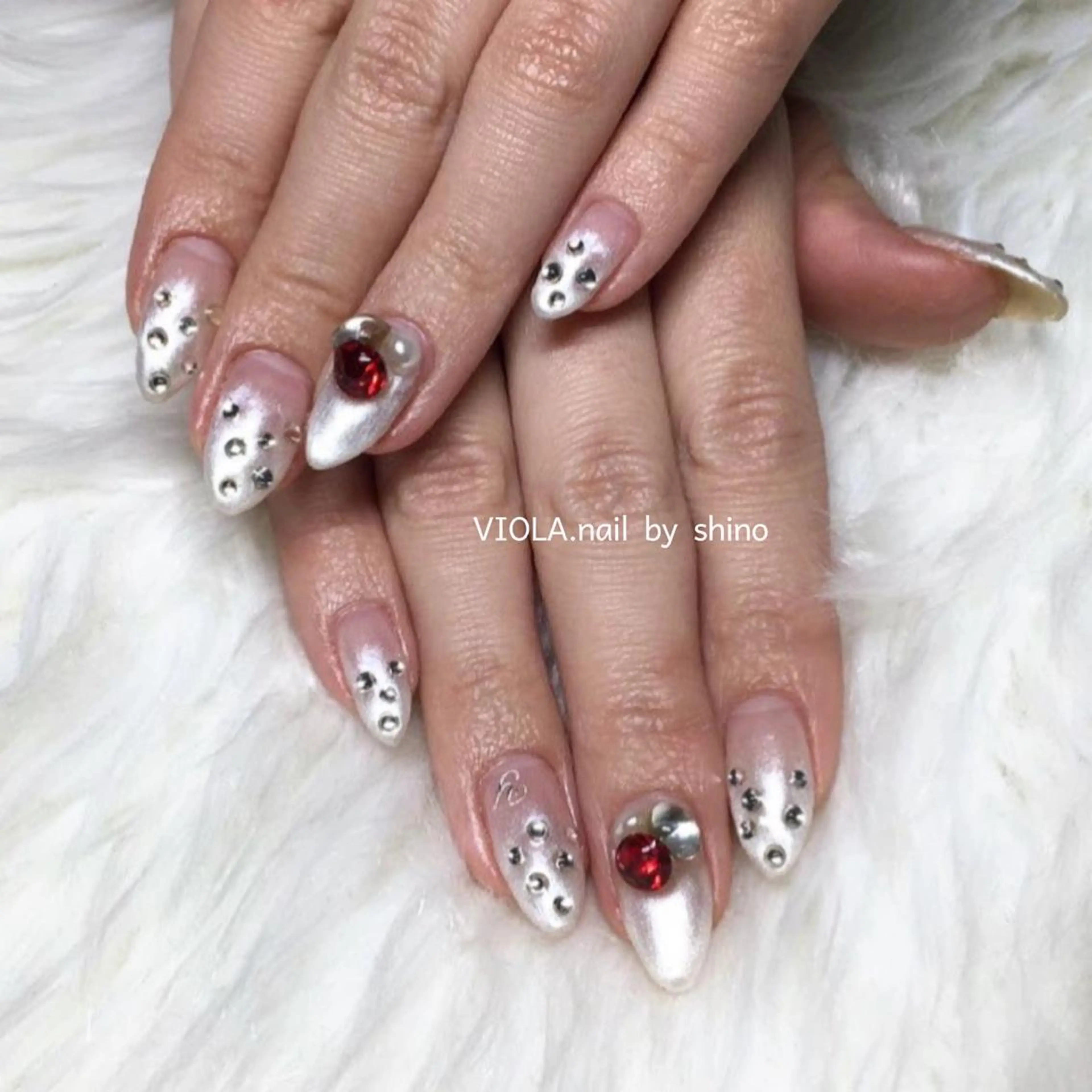 ネイル VIOLA .nailのネイルデザイン