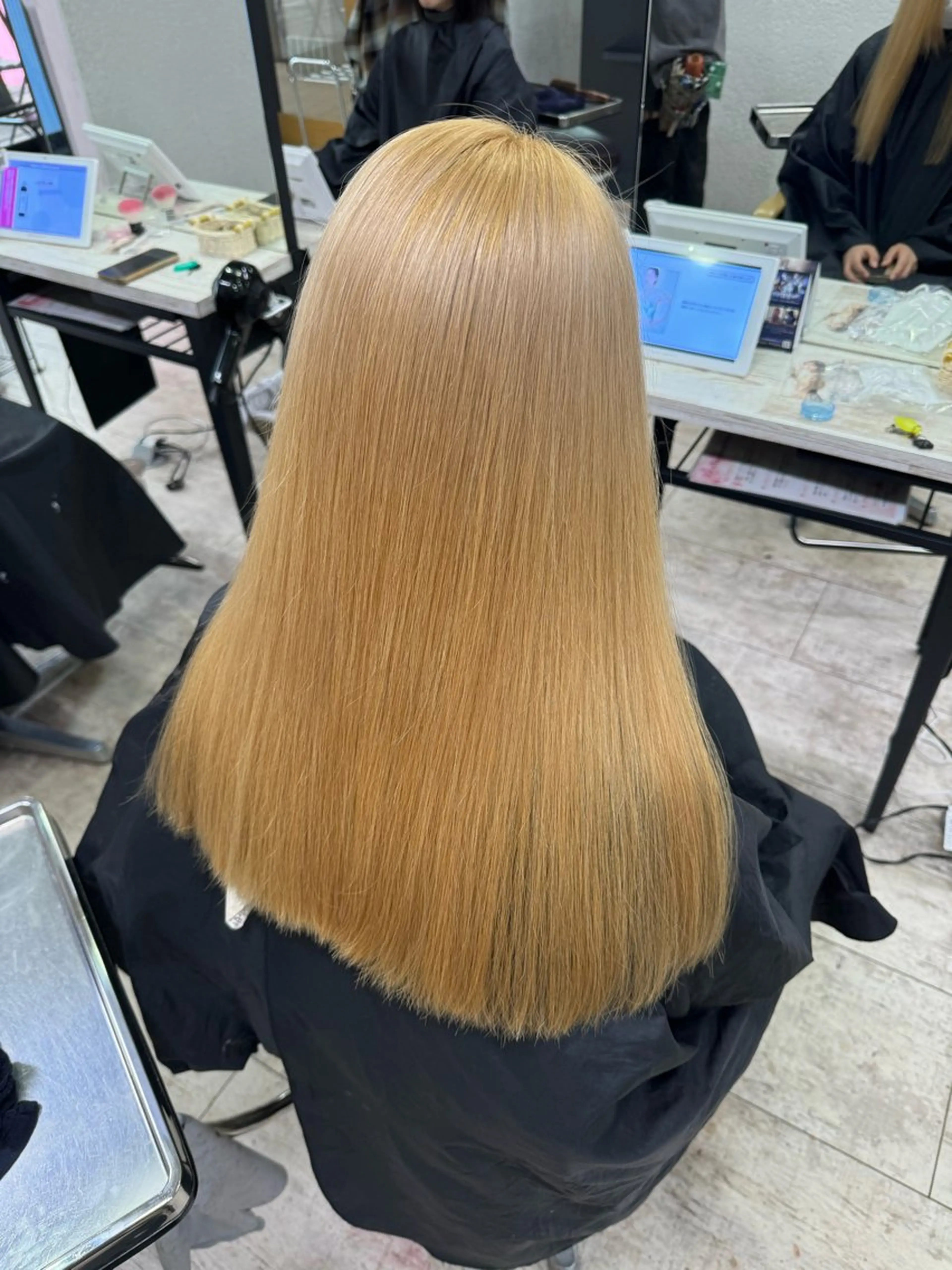 ロング カラー ヘアカラー トリートメント 🍒Nagisa 🍒のヘアスタイル