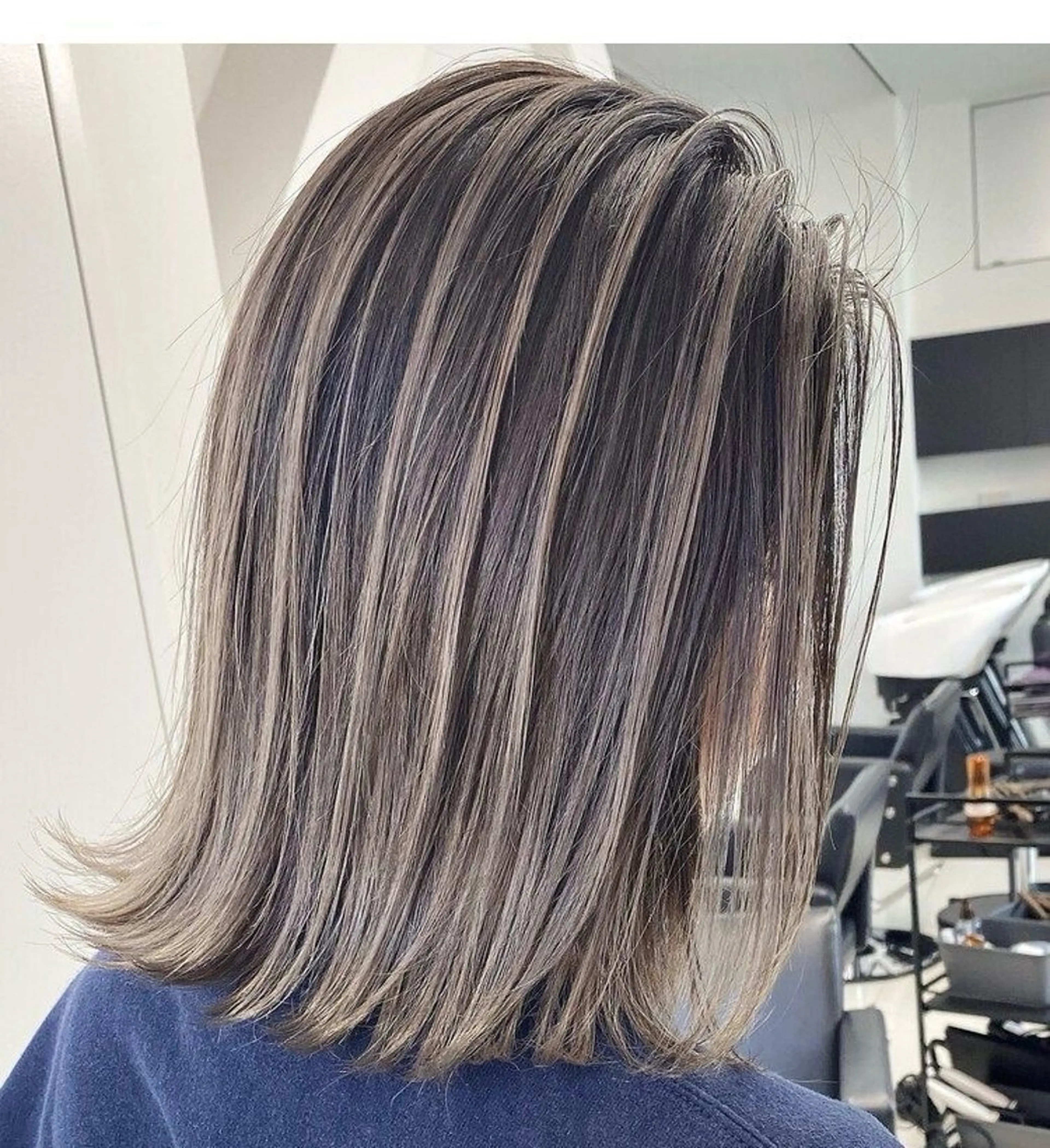 ハイライトとオンカラー🕺🕺🕺と髪質改善トリートメント！の写真