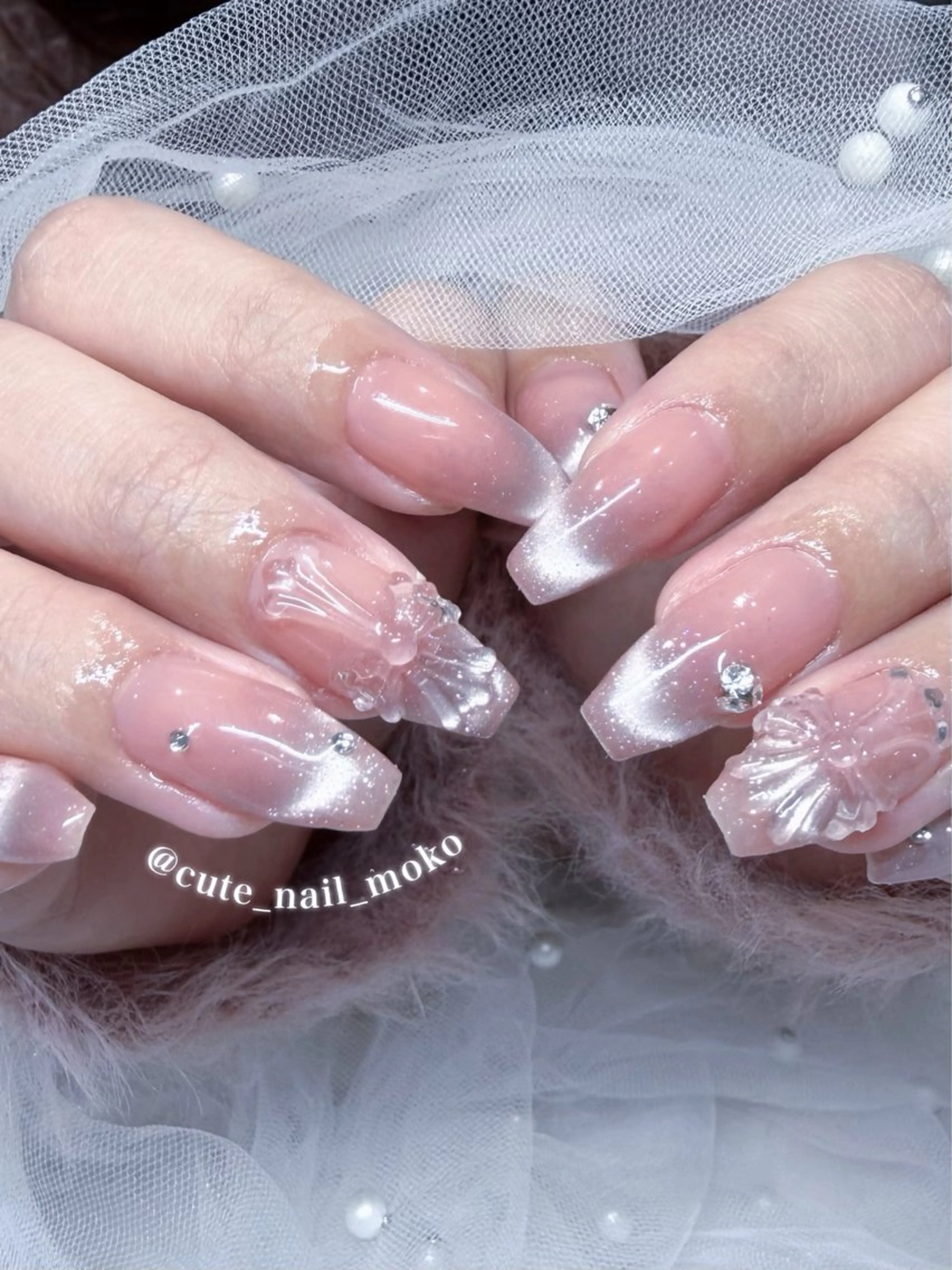 ネイル ハンドネイル GO TODAY SHAiRE SALON原宿 Liber所属・️🫧もこ 艶感ネイル🫧のネイルデザイン