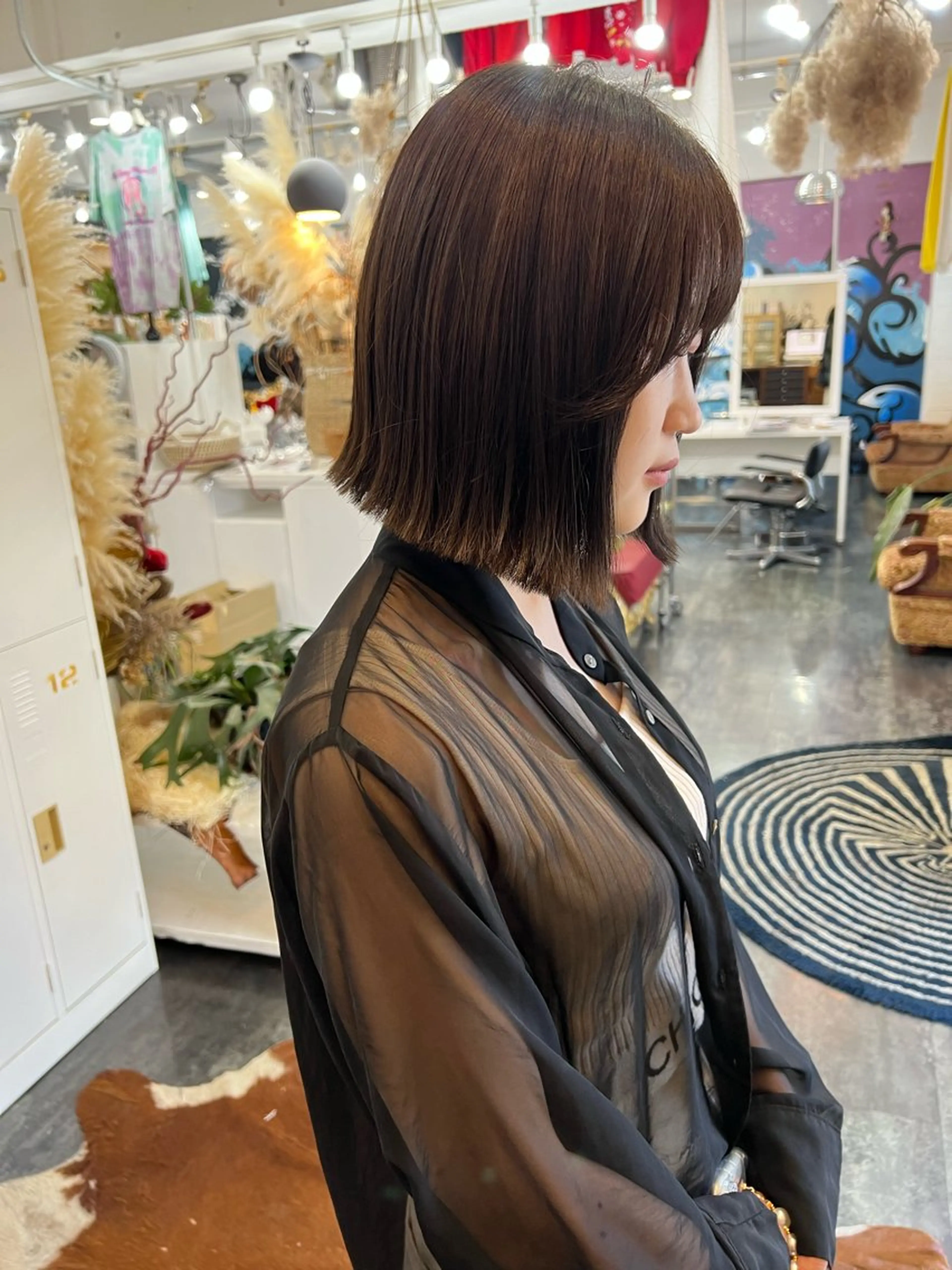 ミディアム カラー ブラウンカラー LOMARLIE JURIAのヘアスタイル