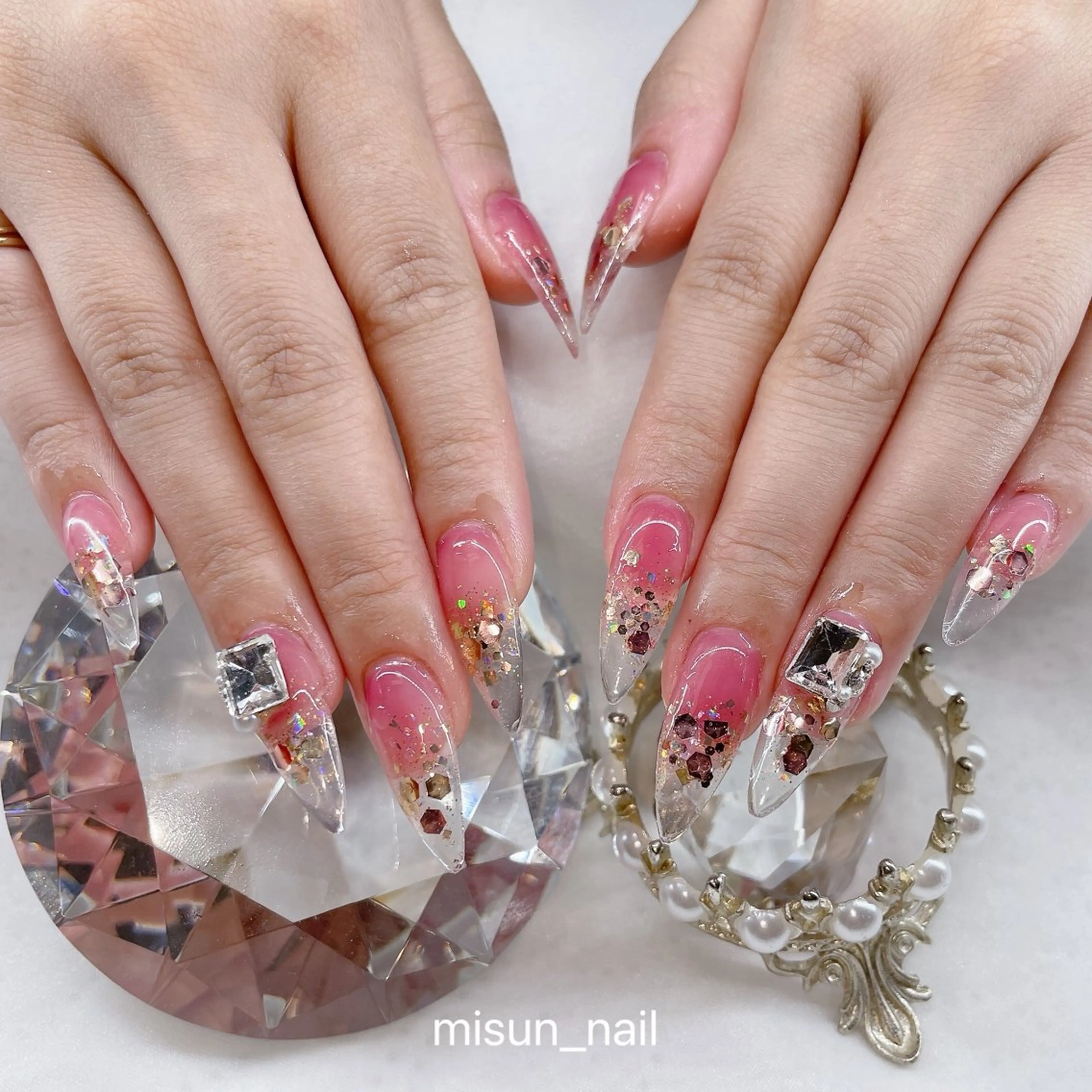 ネイル アートネイル オーロラネイル チークネイル 長さ出し フラッシュネイル misun_nail所属・misun_ nailのネイルデザイン