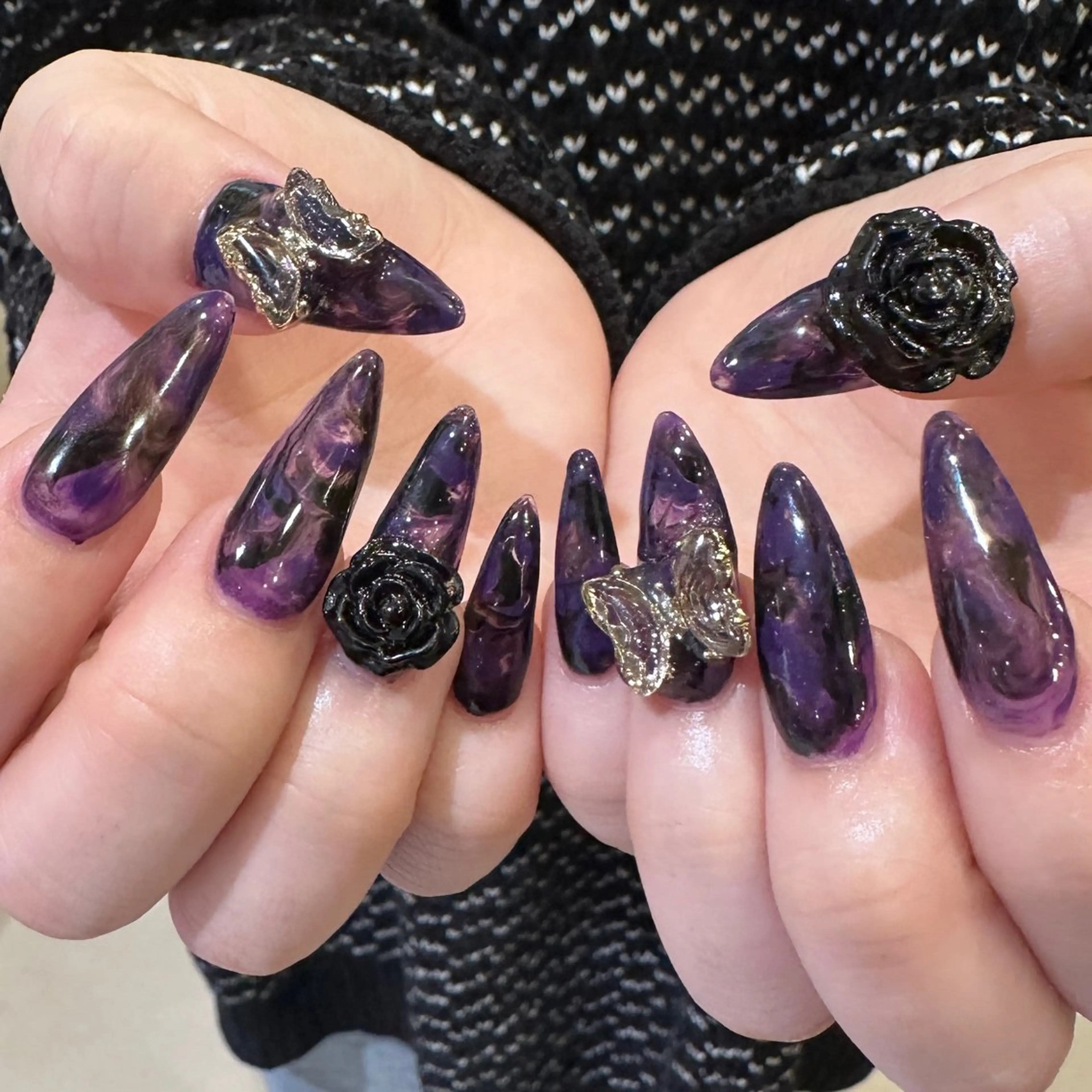 ネイル ハンドネイル 👽個性派ネイル🎀 komachiのヘアスタイル