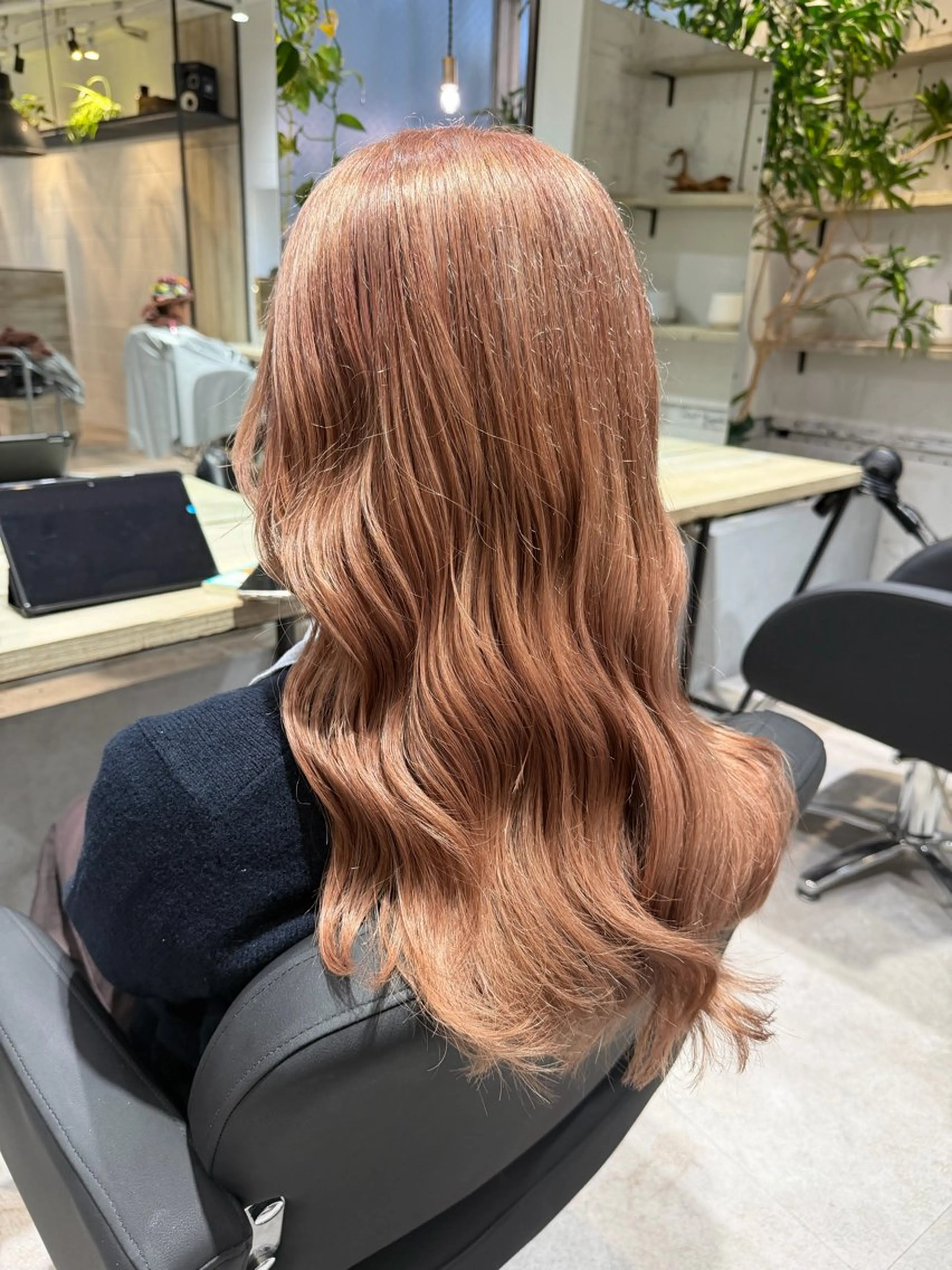 セミロング ヘアカラー 紗帆（saho）   ︎︎︎︎のヘアスタイル