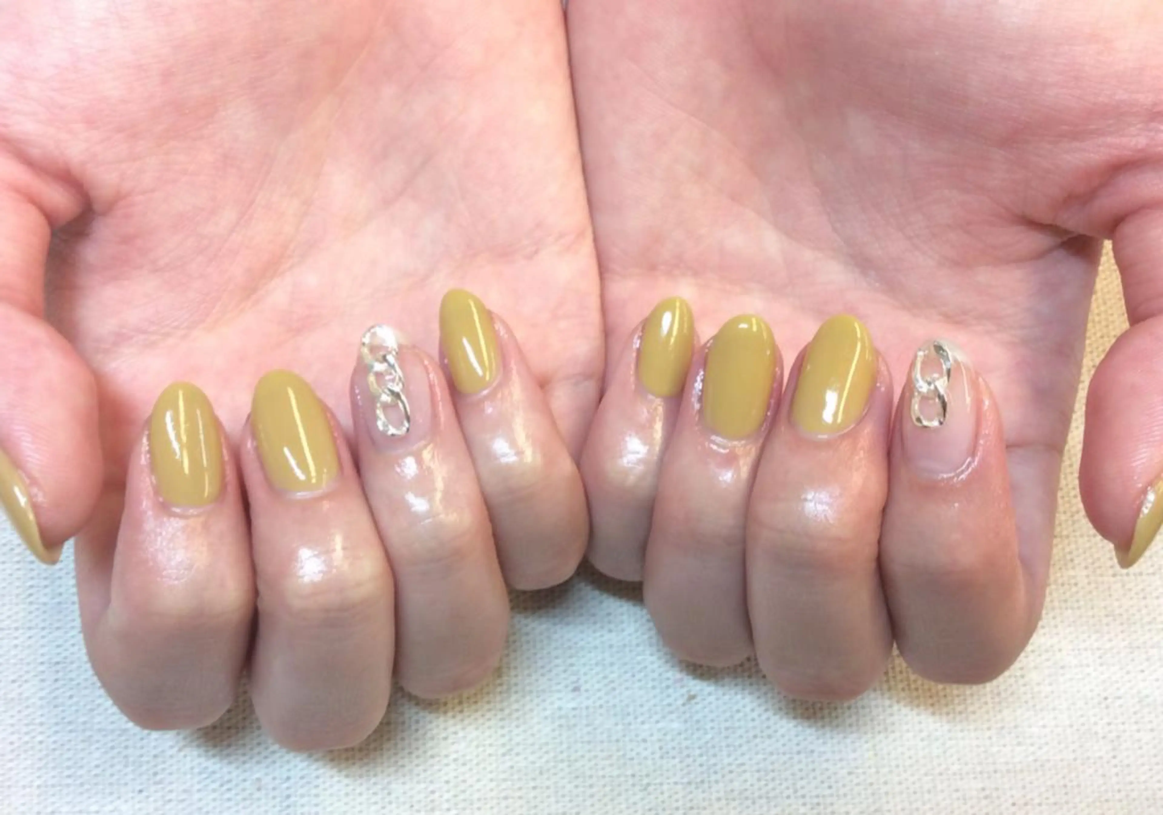 ネイル ワンカラーネイル 新橋 ルキナ スタッフのネイルデザイン