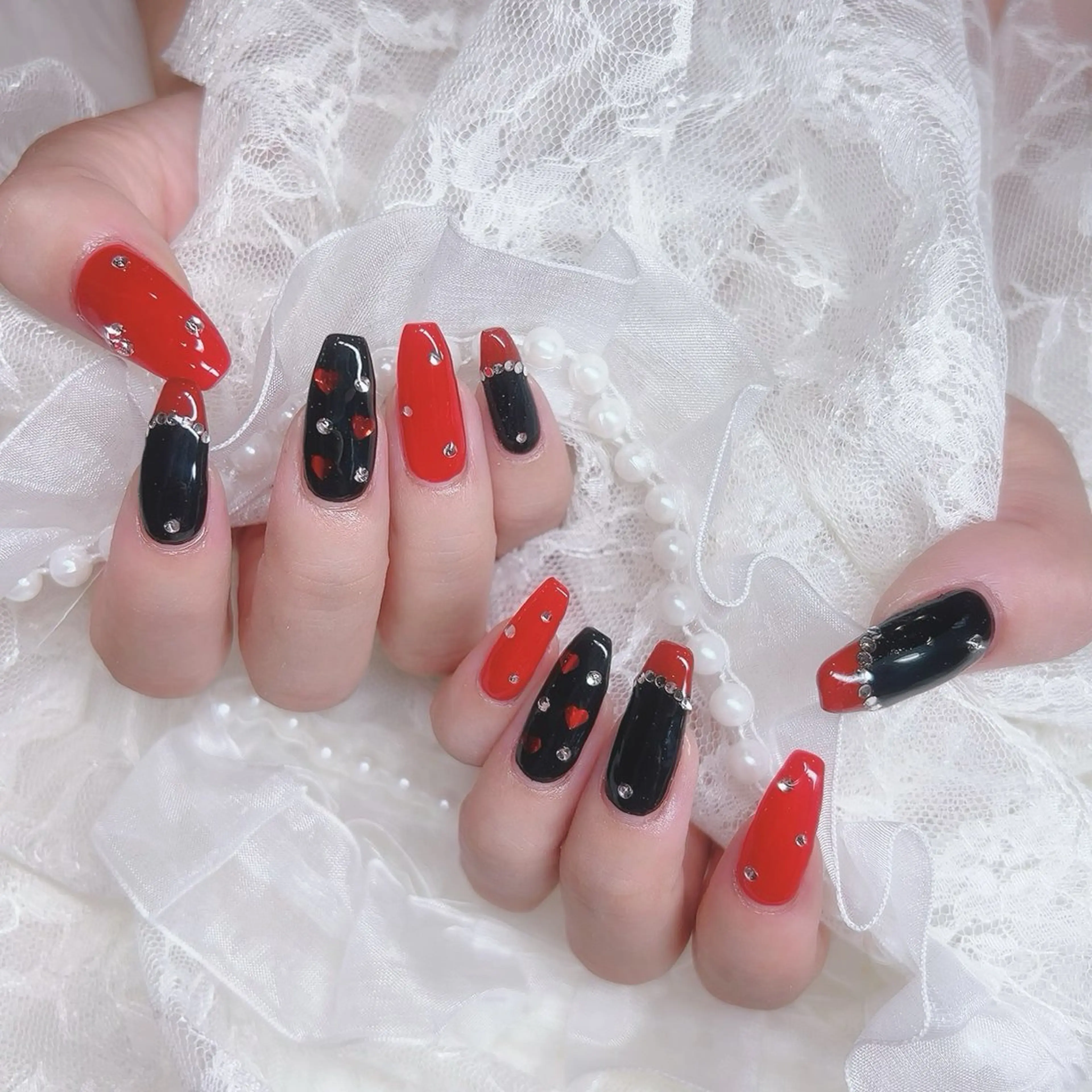 ネイル アートネイル ジェルネイル ガーリー 韓国ネイル 持ち込み ハンドネイル Nail lieNのネイルデザイン