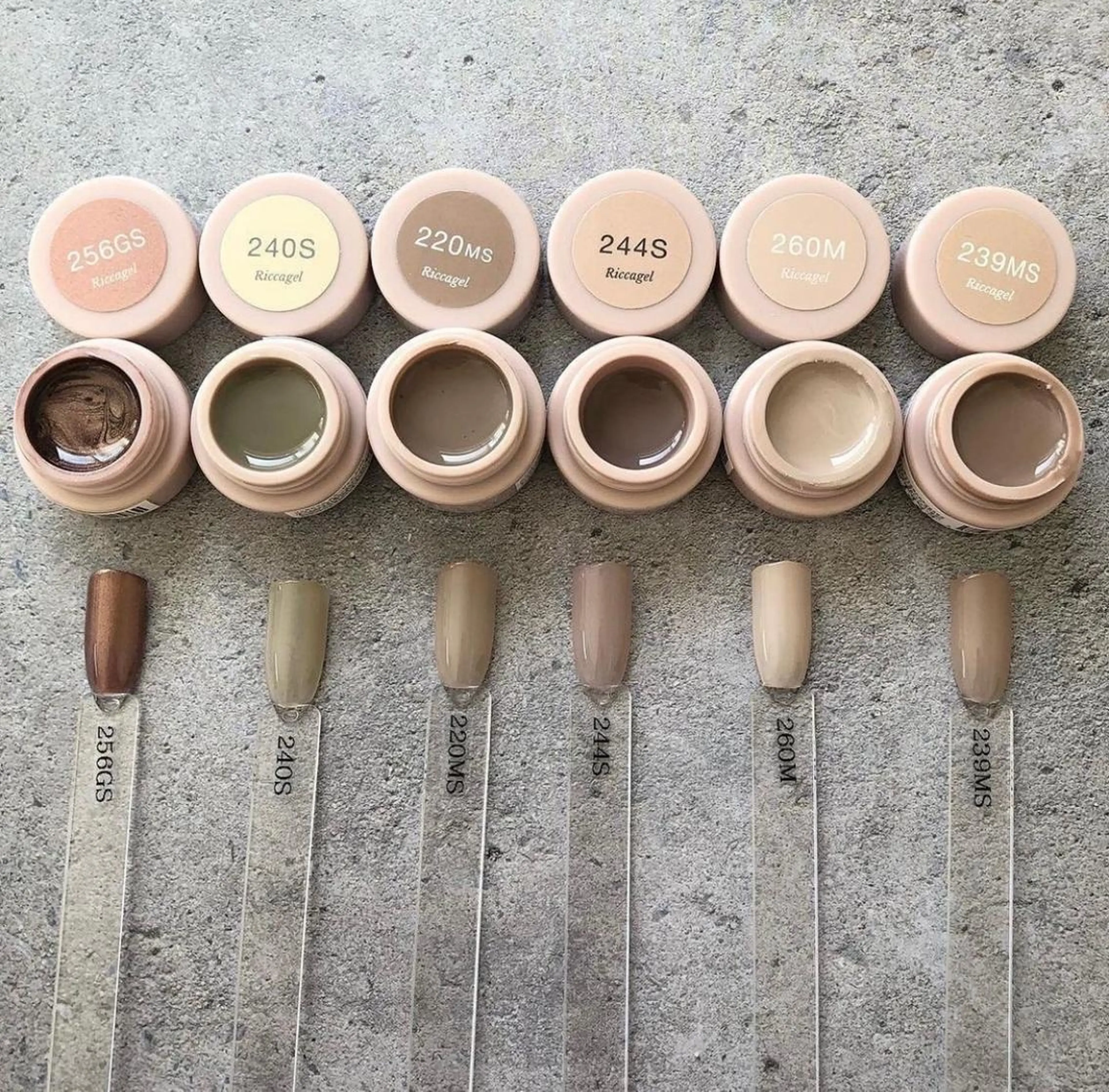 ネイル クリアネイル 長さ出し フットネイル フレンチネイル ジェルネイル 大塚眉毛|ハンドケア |肌管理の眉毛・アイブロウイメージ