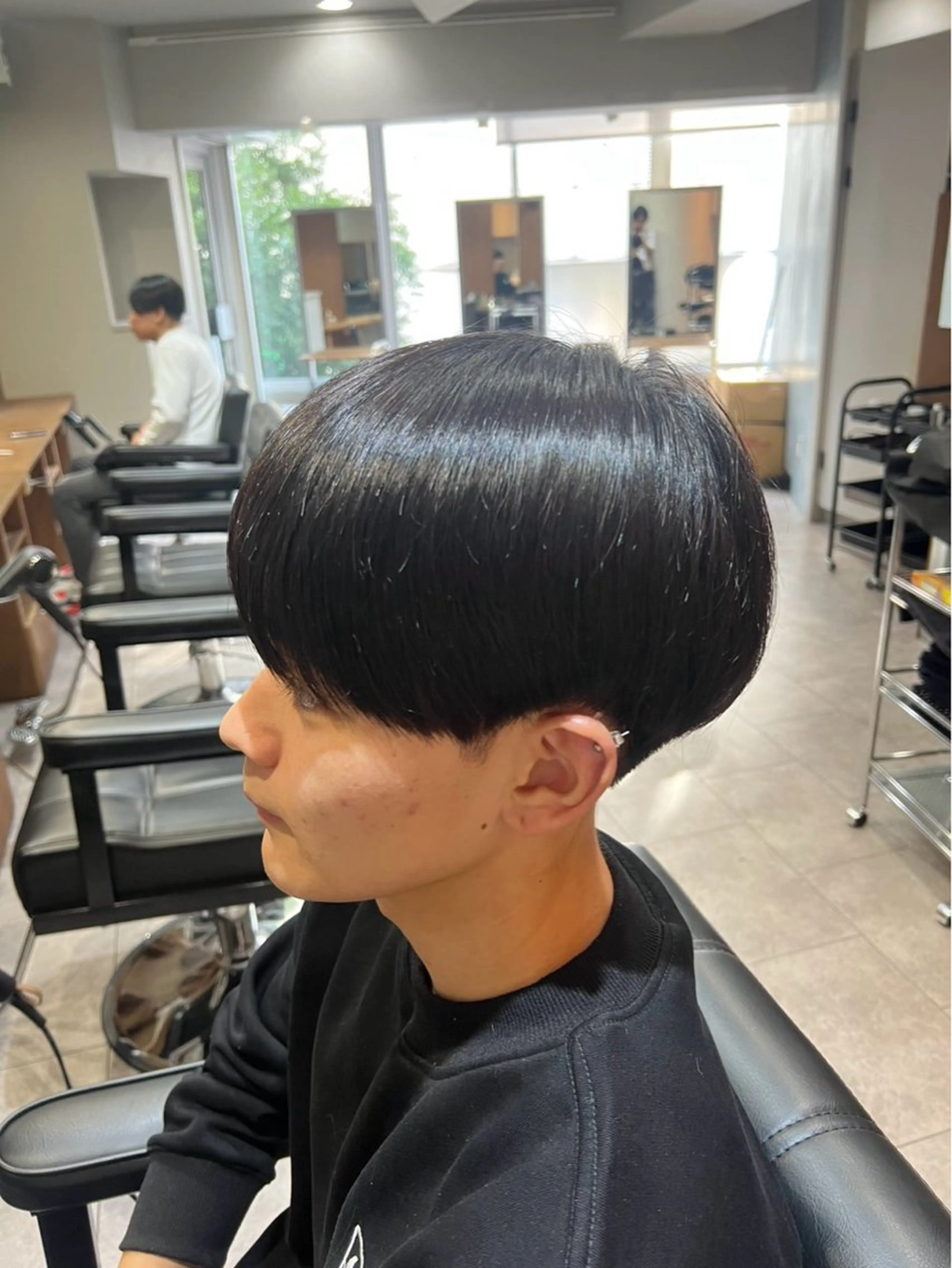 ミディアム ヒナ EXCIAのヘアスタイル