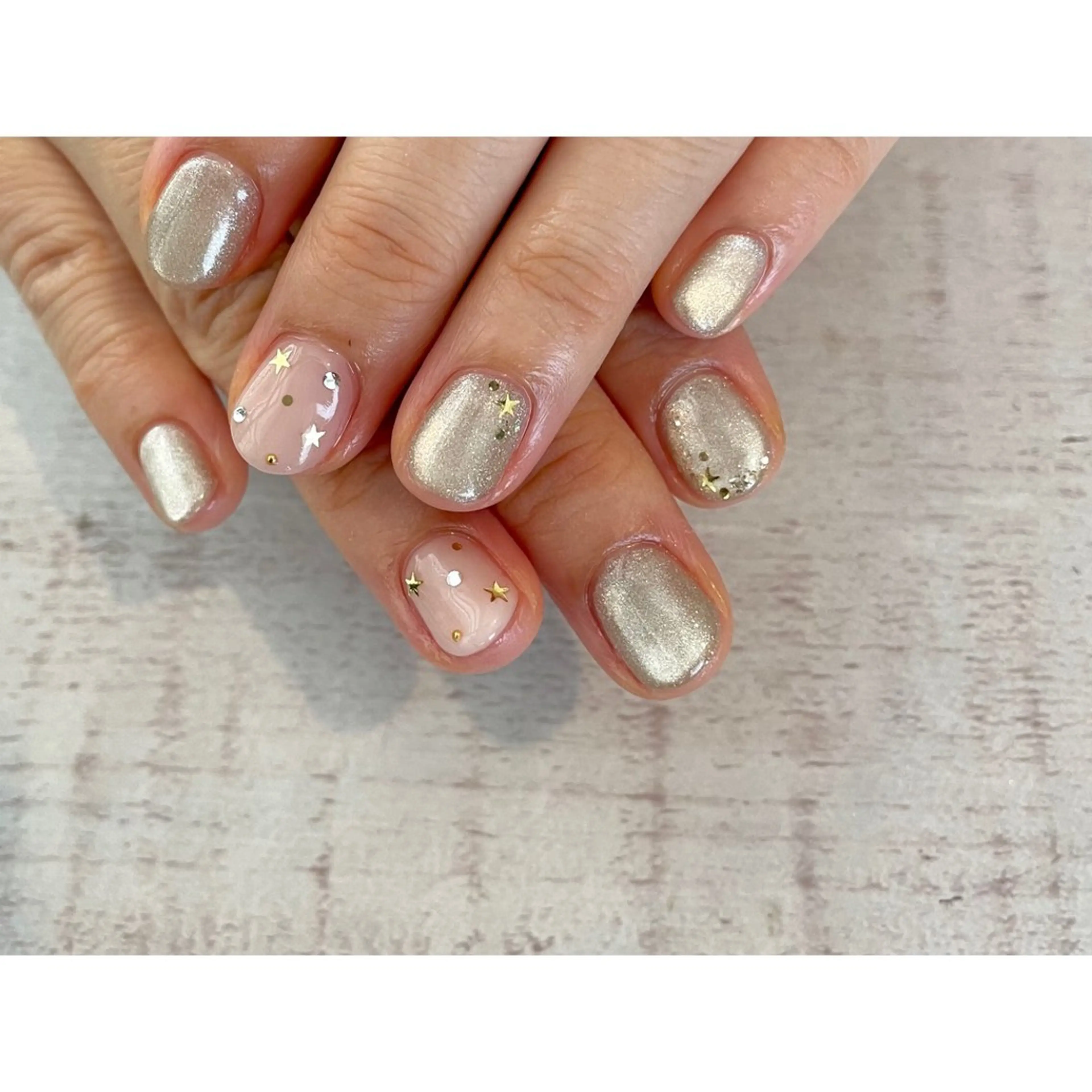 ネイル 𖡼 yumenoのネイルデザイン