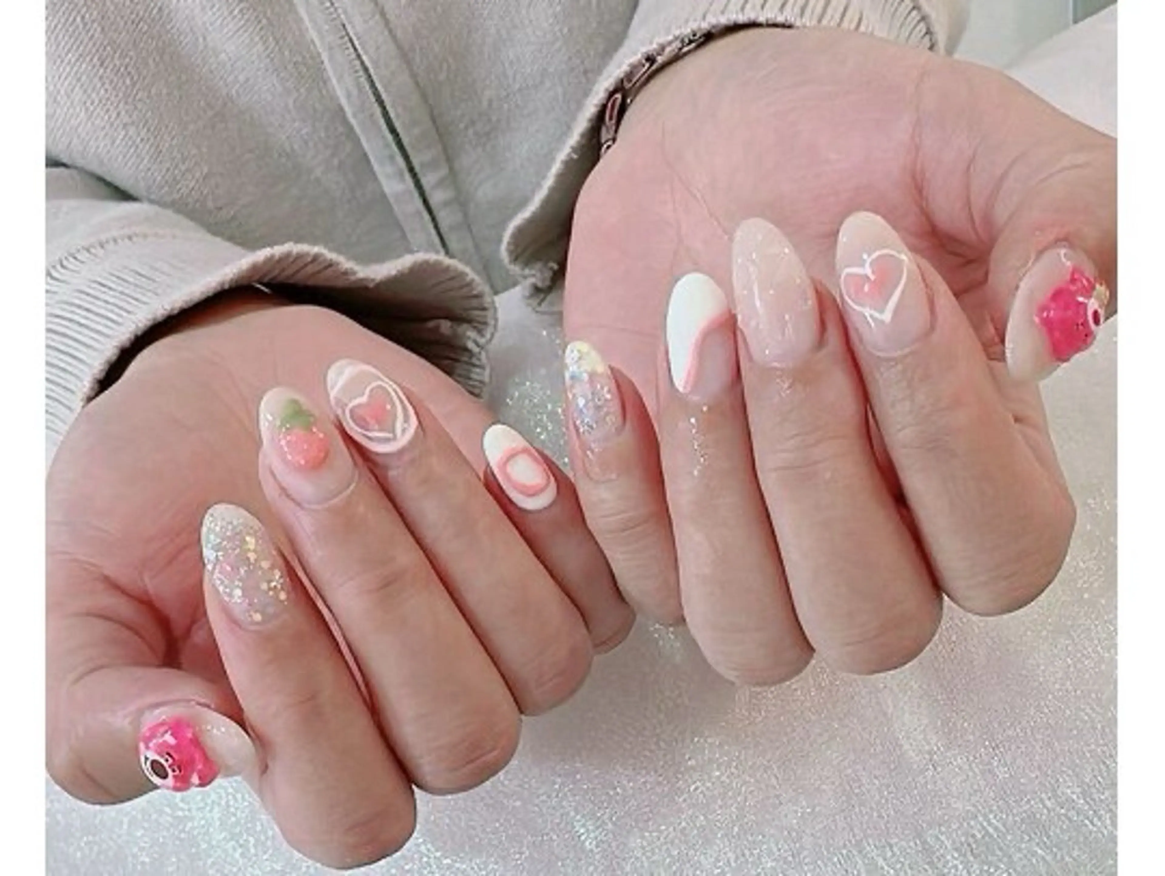 ショート 荒井 由佳のネイルデザイン