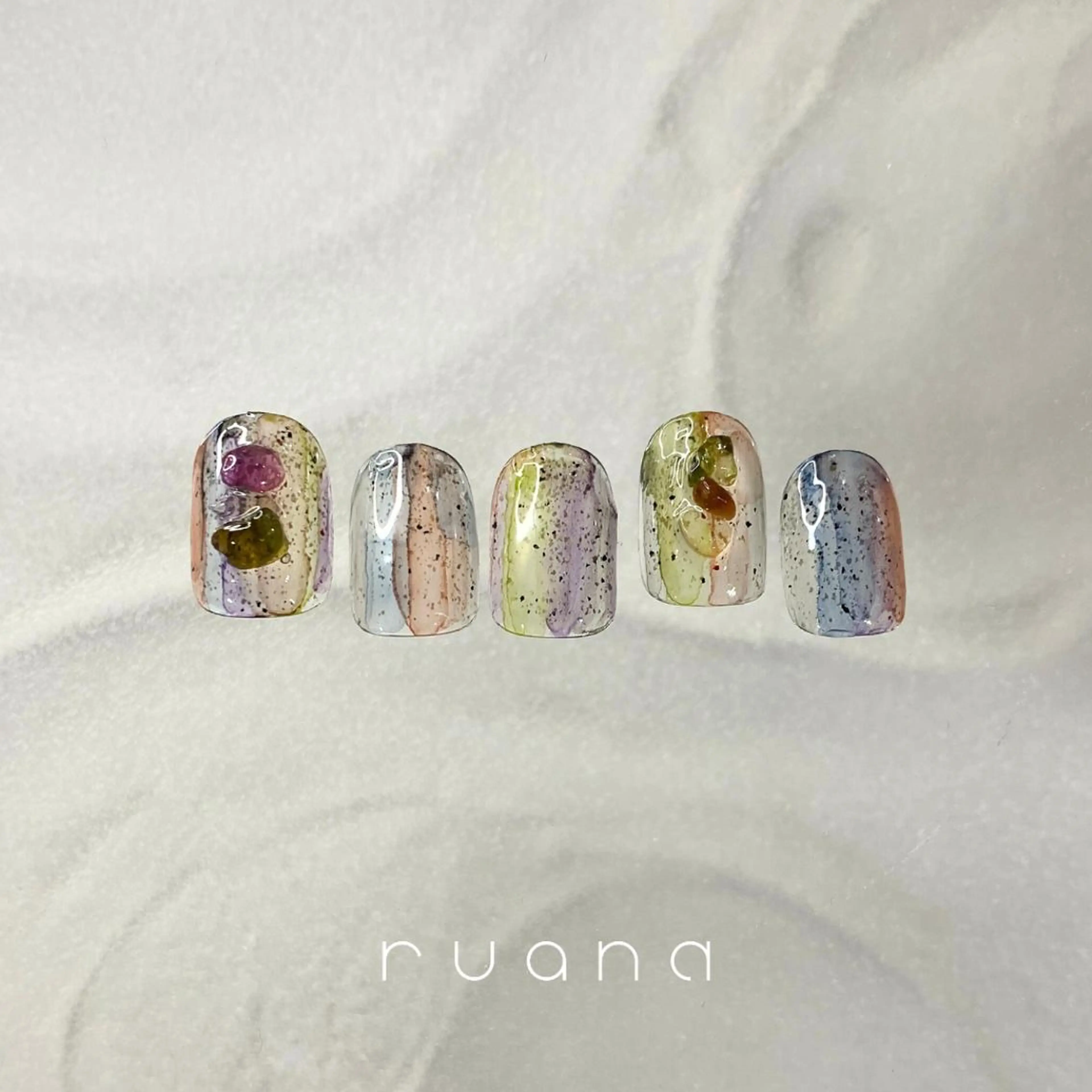 ネイル ニュアンスネイル🧡 rionaのネイルデザイン