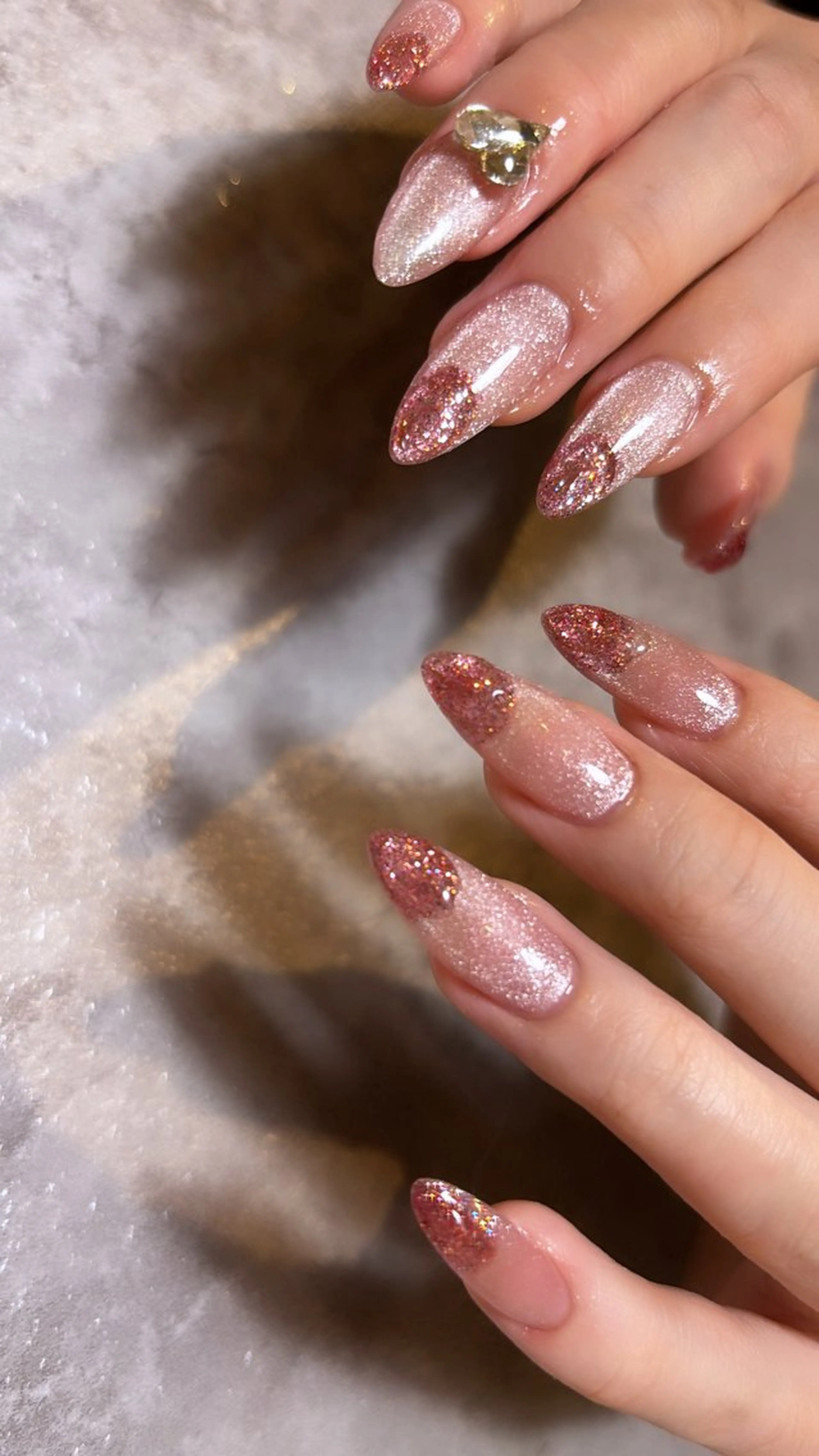 ネイル Mignon所属・Mignon 、のネイルデザイン