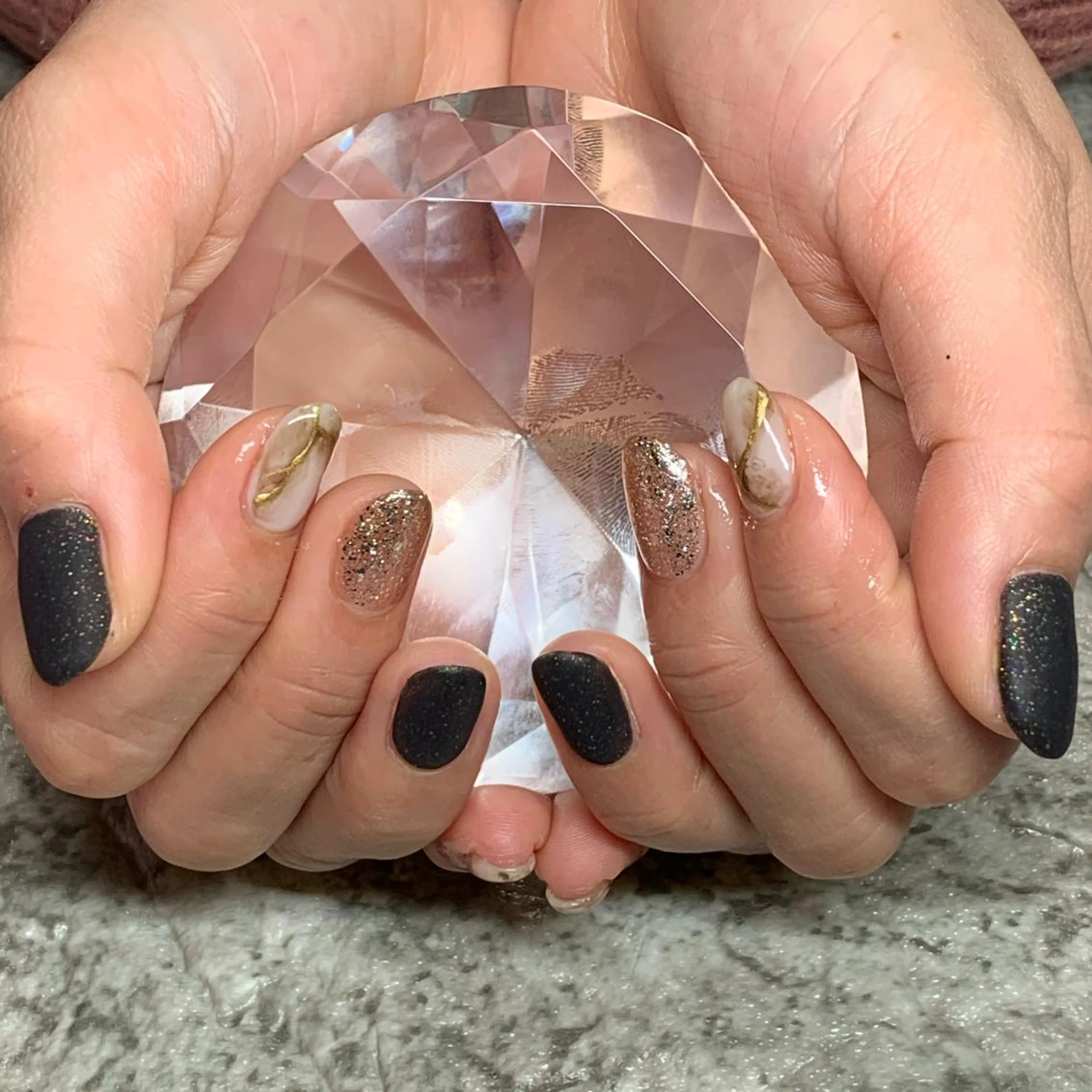 ネイル RuxuryNail ／RiAnnaのネイルデザイン