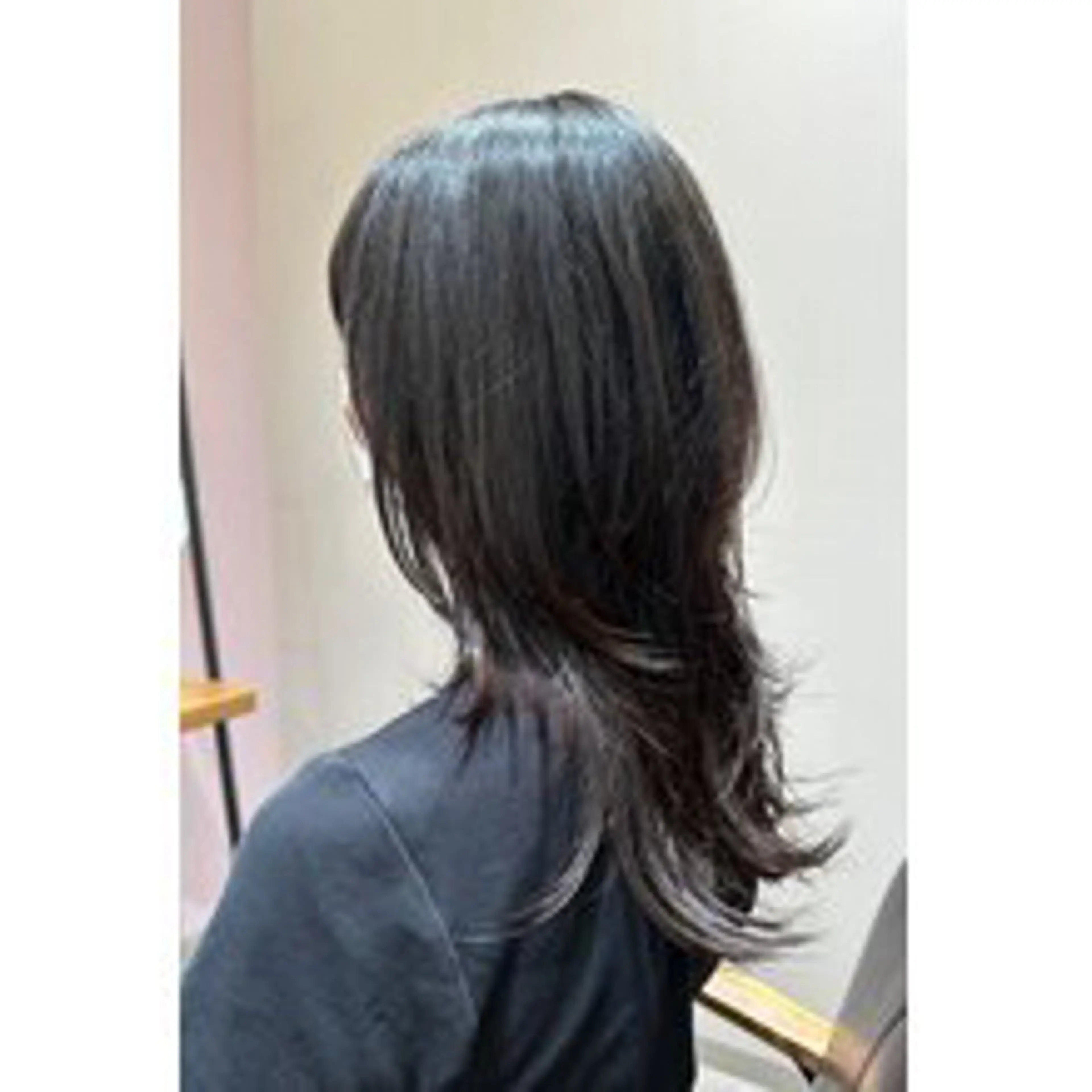 カラー 西原 愛紗のヘアスタイル